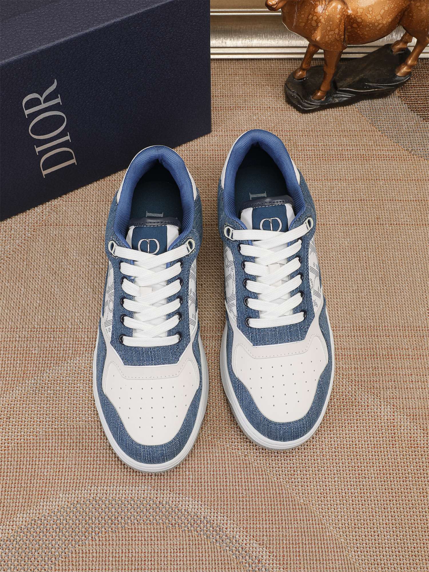 Dior shoe