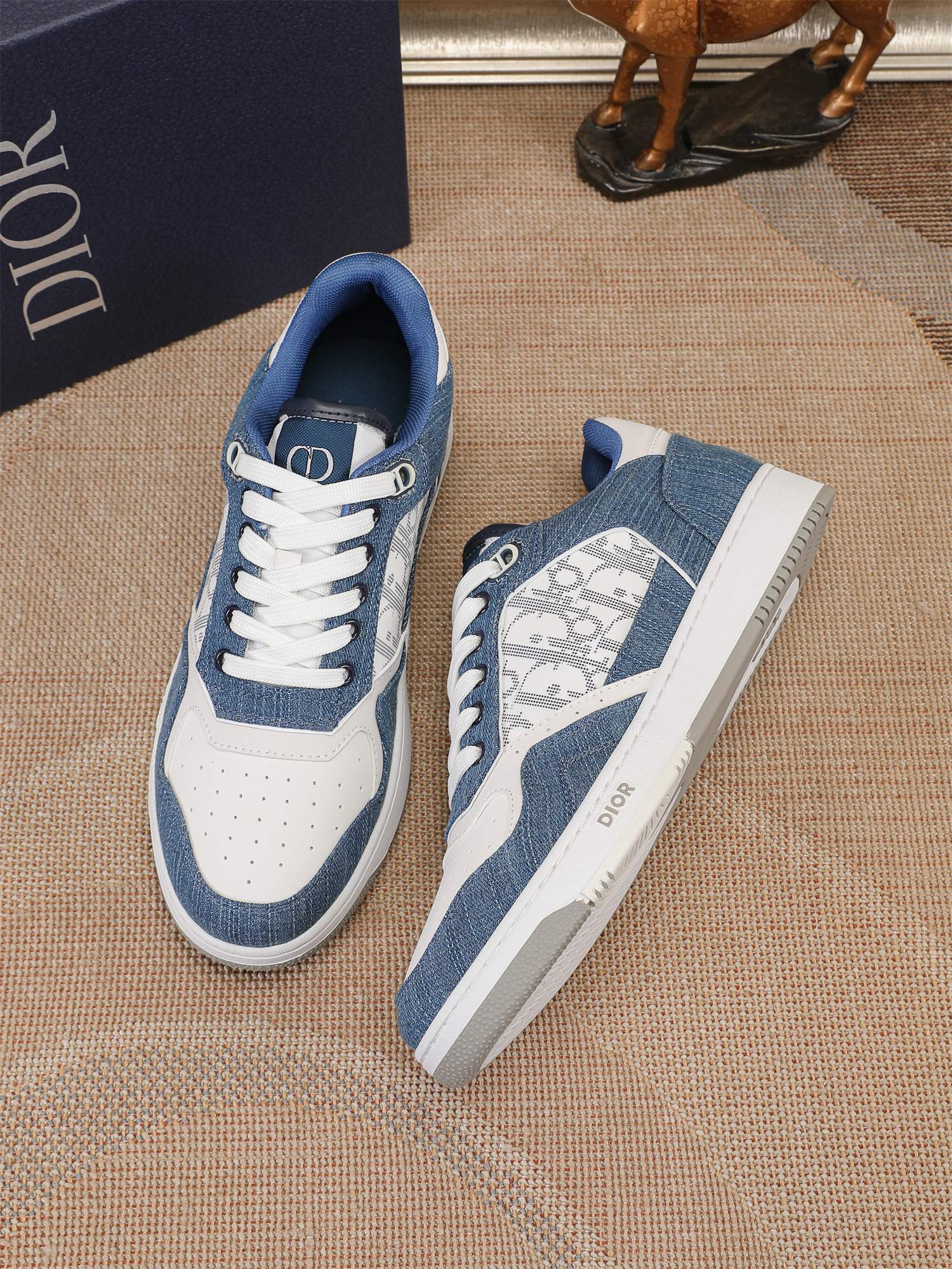 Dior shoe