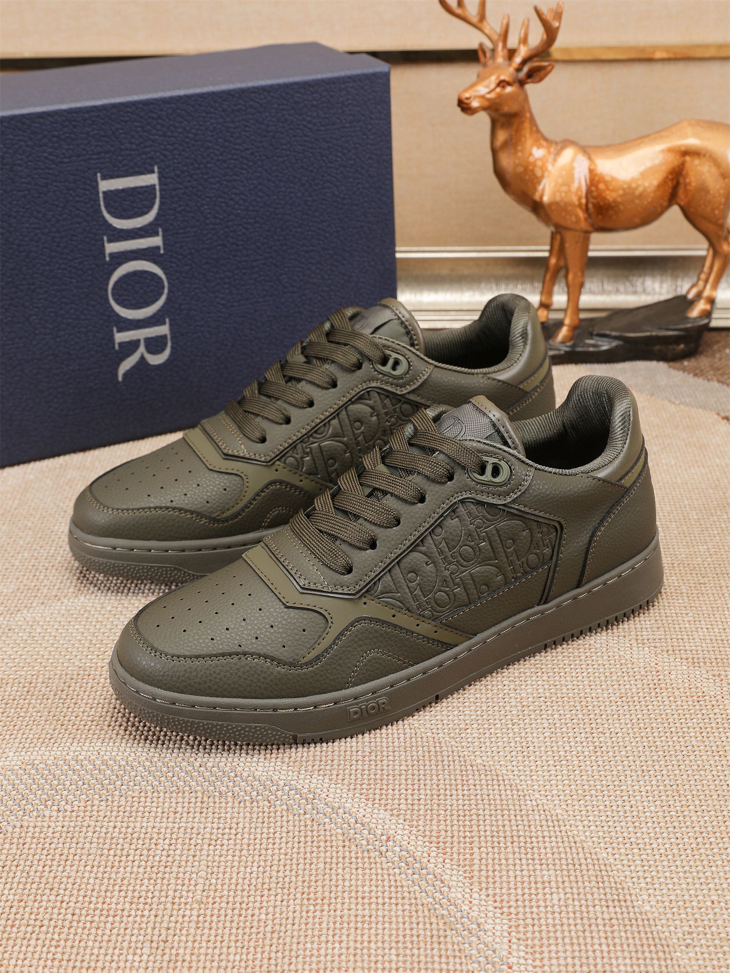 Dior shoe