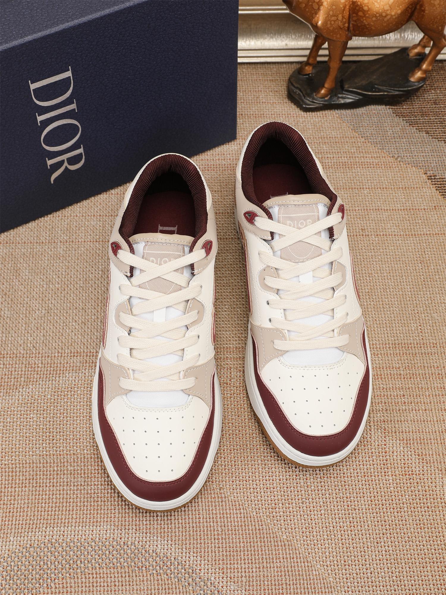 Dior shoe