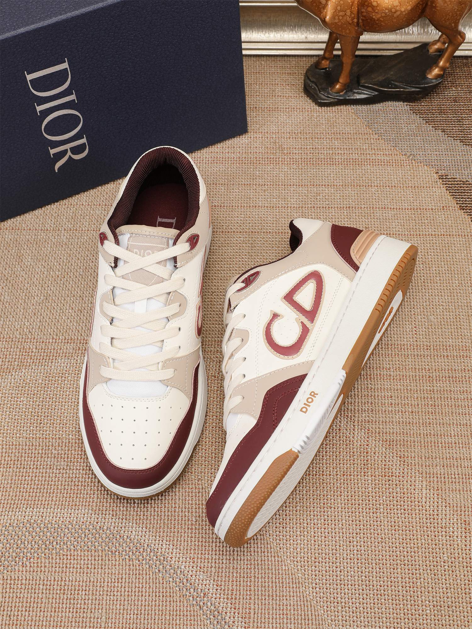 Dior shoe