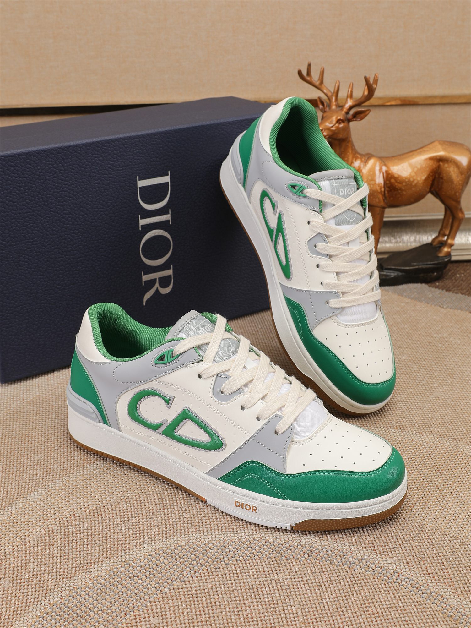 Dior shoe