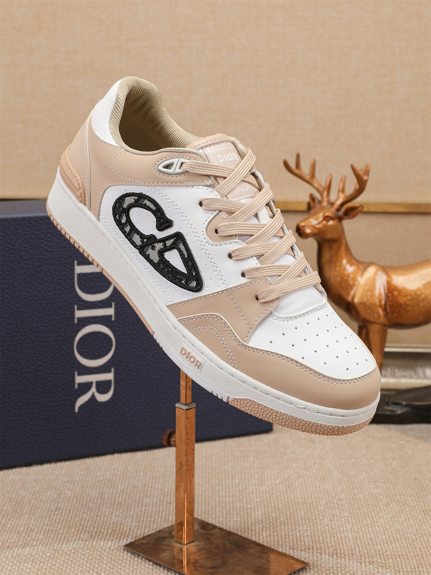 Dior shoe