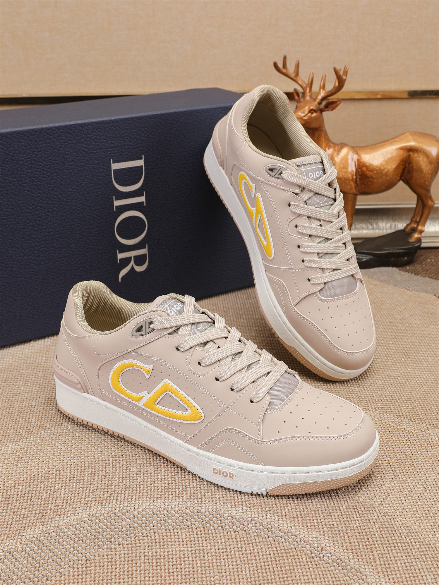 Dior shoe