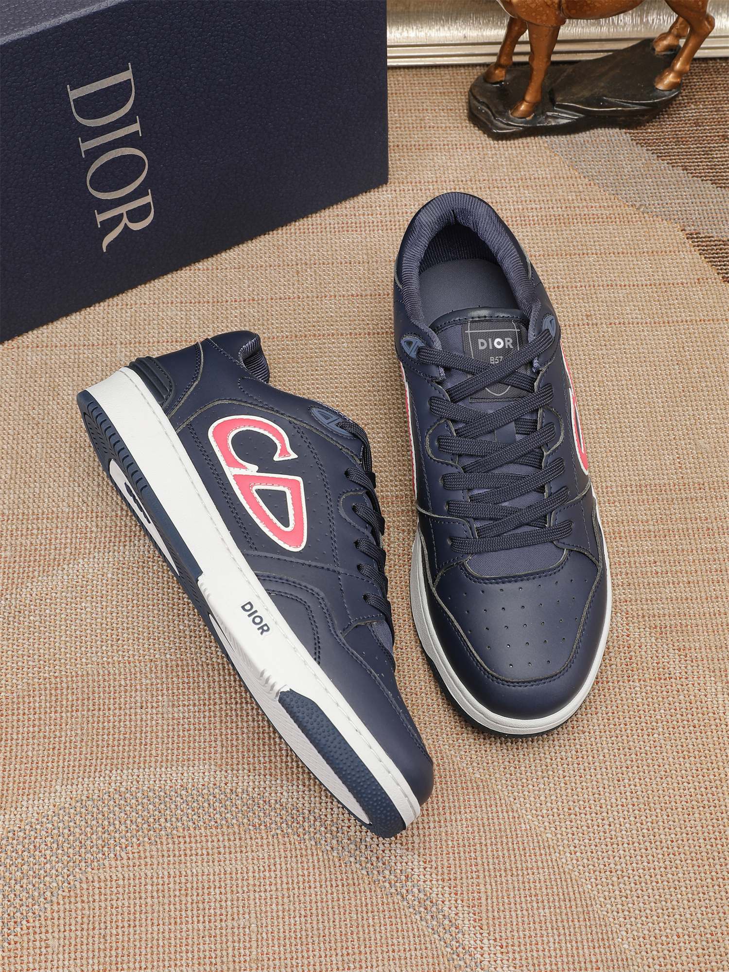 Dior shoe