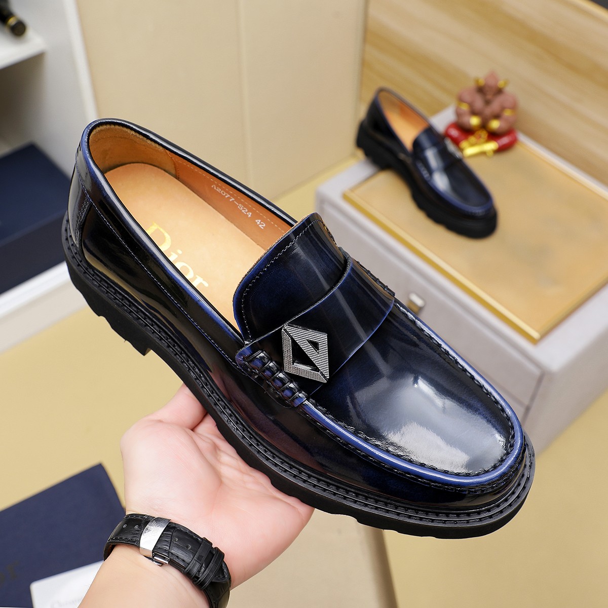 Dior shoe
