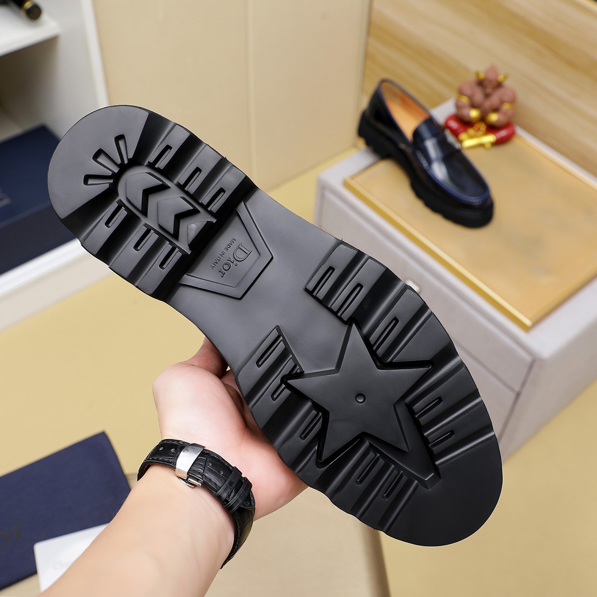Dior shoe