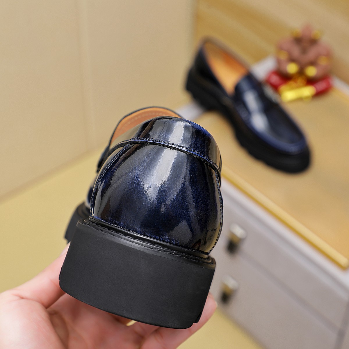 Dior shoe