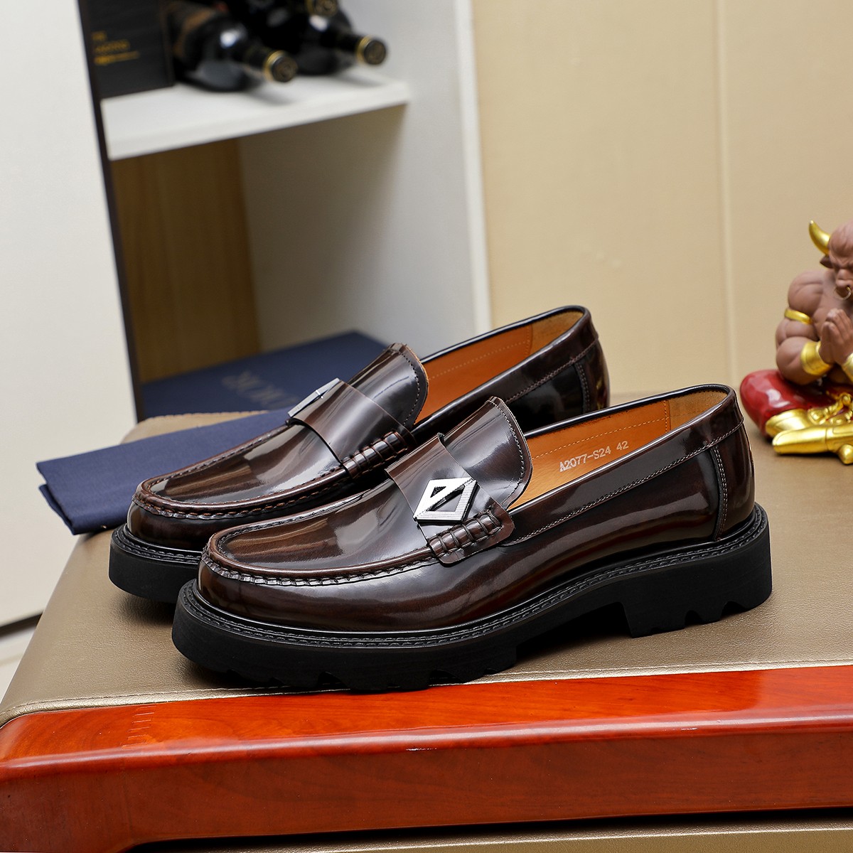 Dior shoe