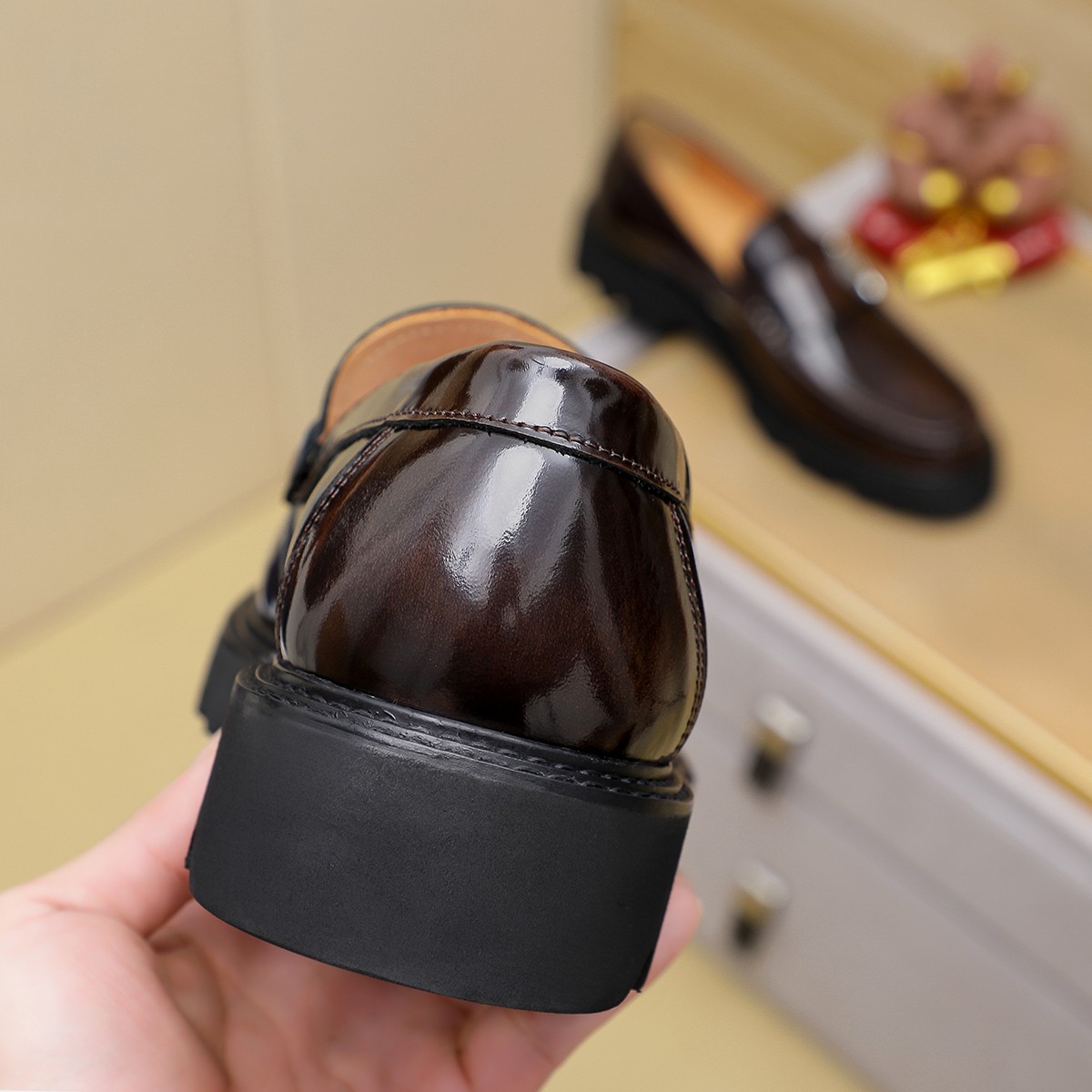 Dior shoe