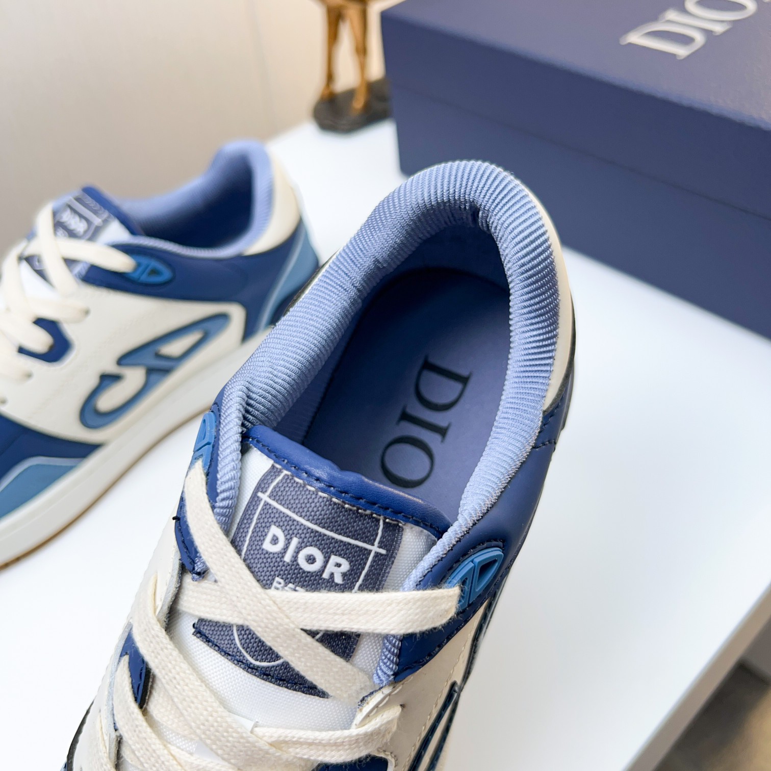 Dior shoe
