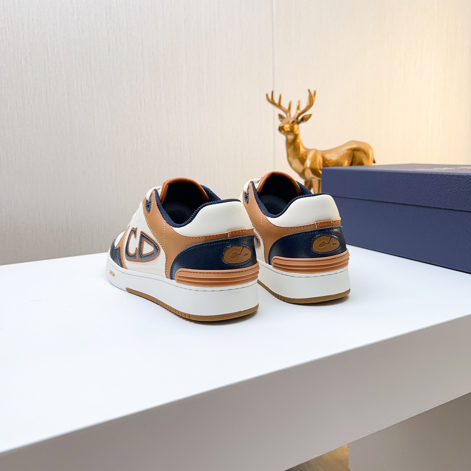 Dior shoe