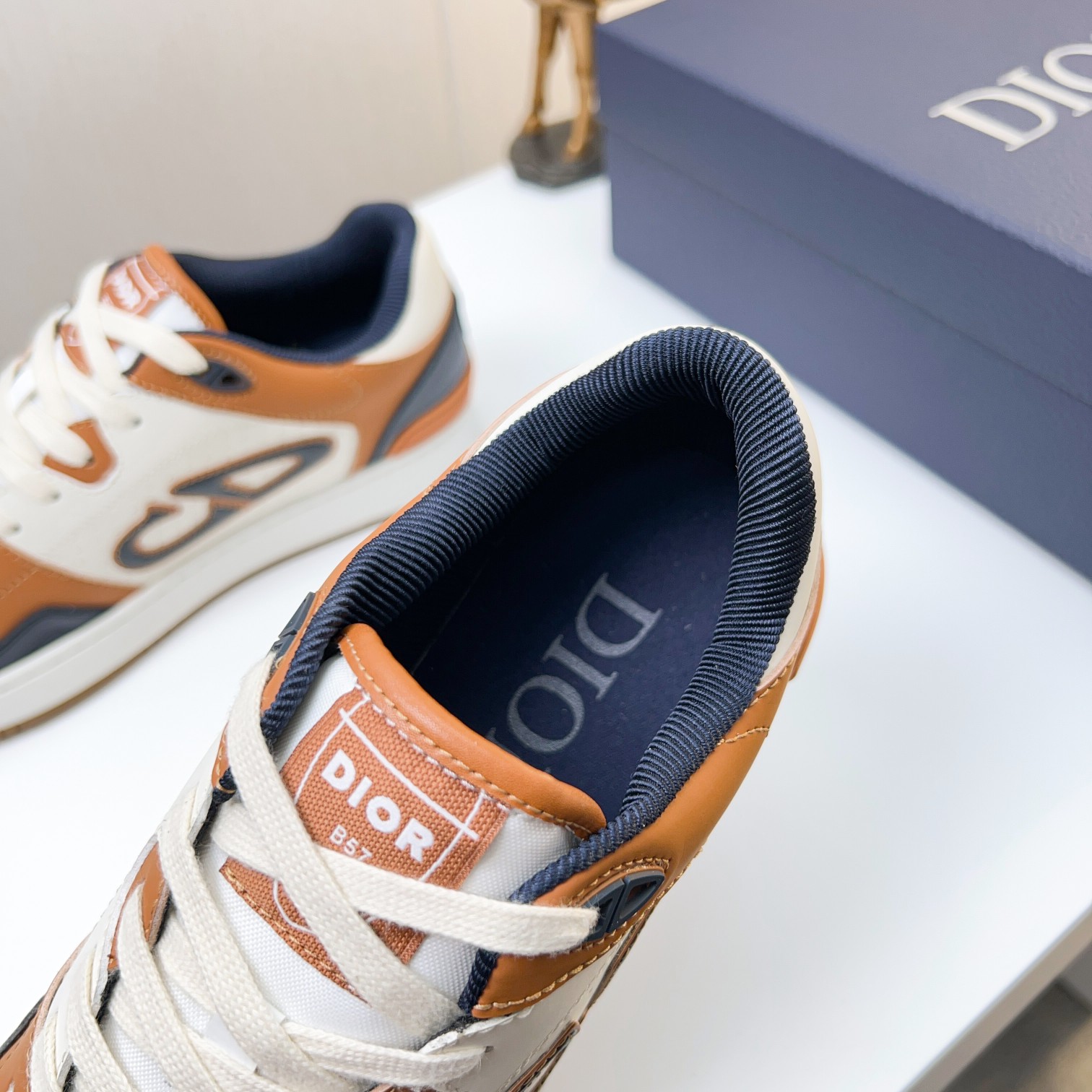 Dior shoe