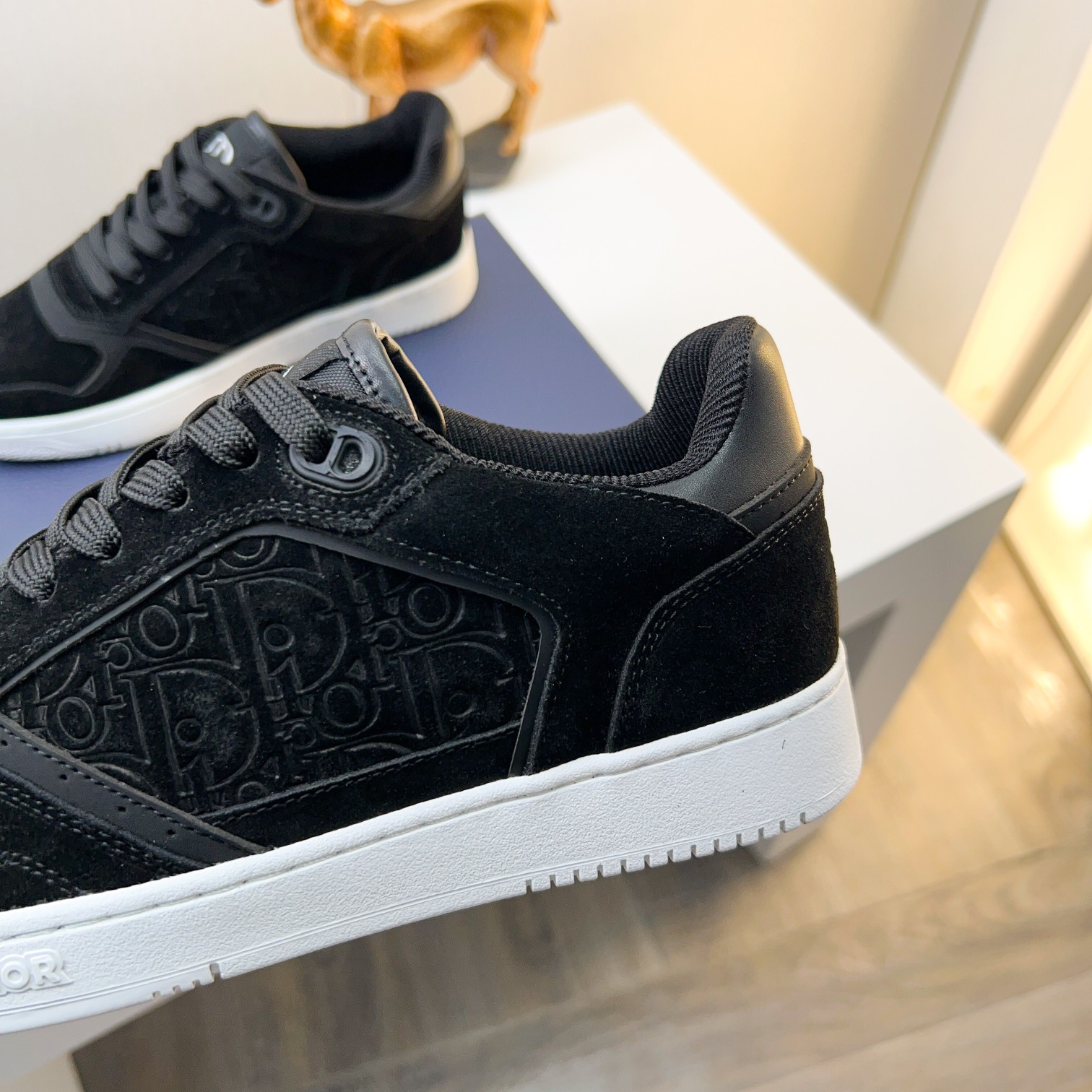 Dior shoe