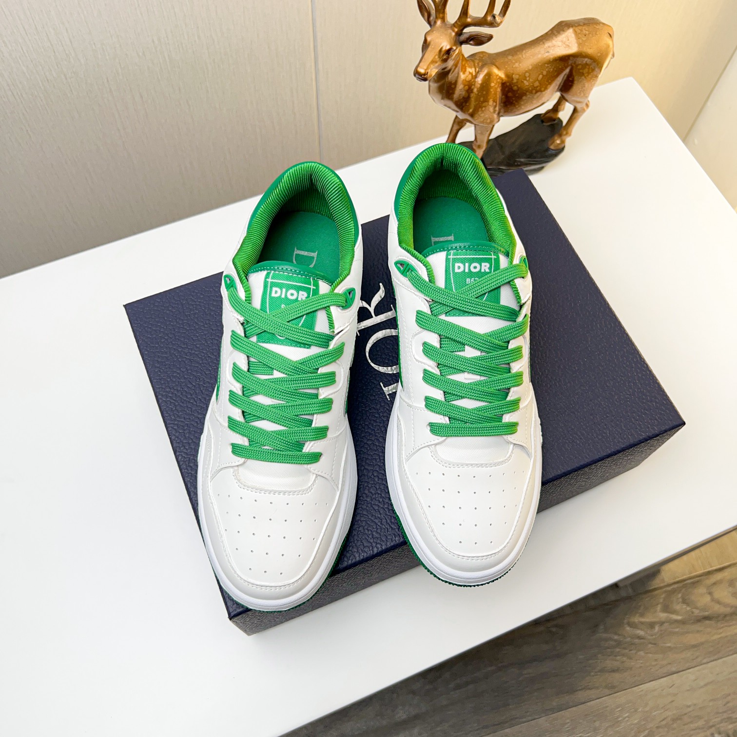 Dior shoe
