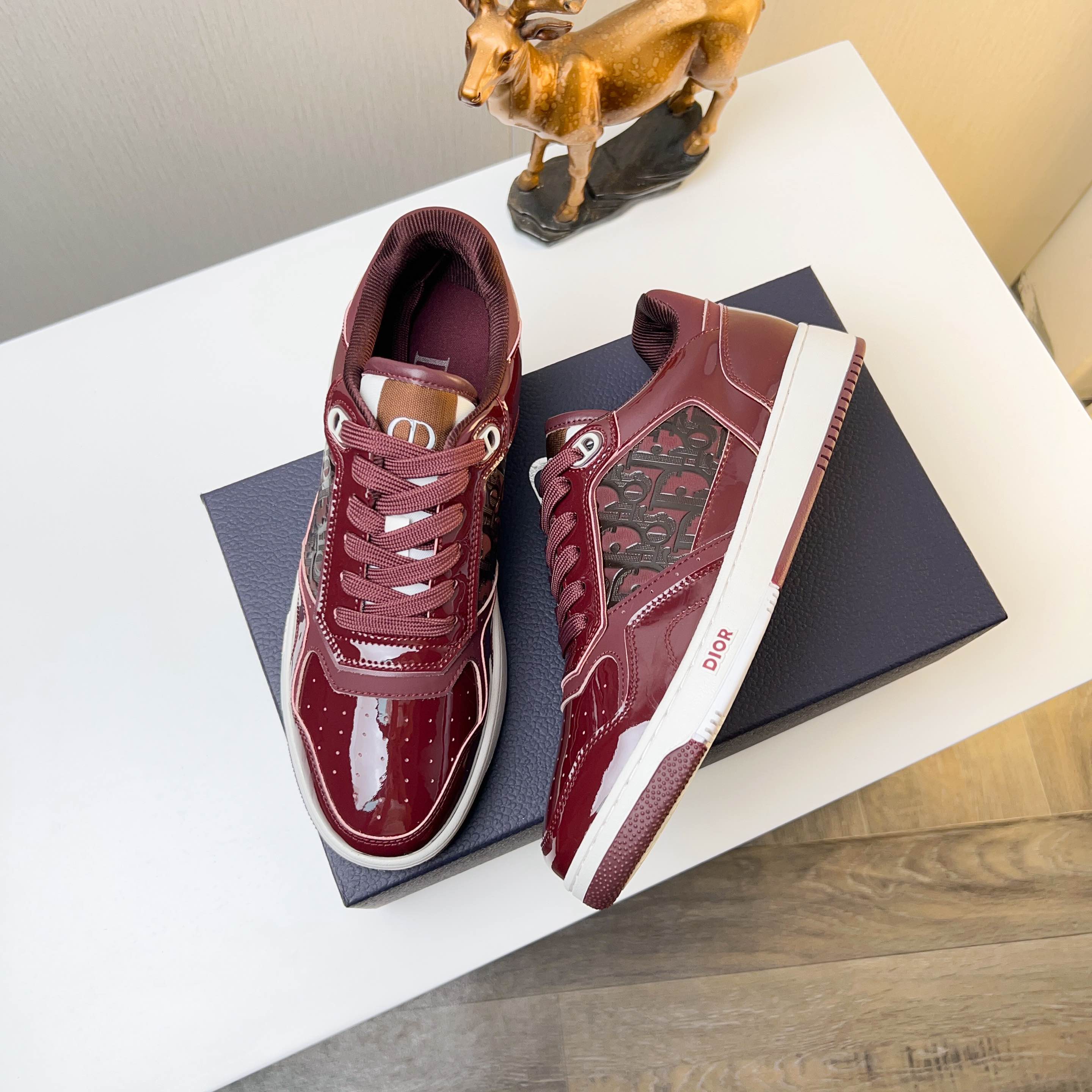 Dior shoe