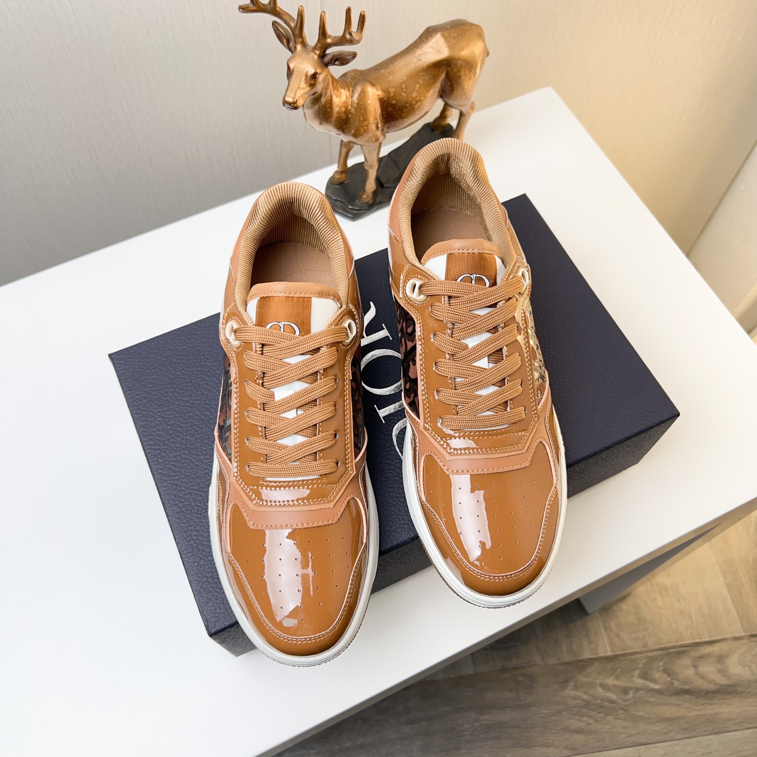 Dior shoe
