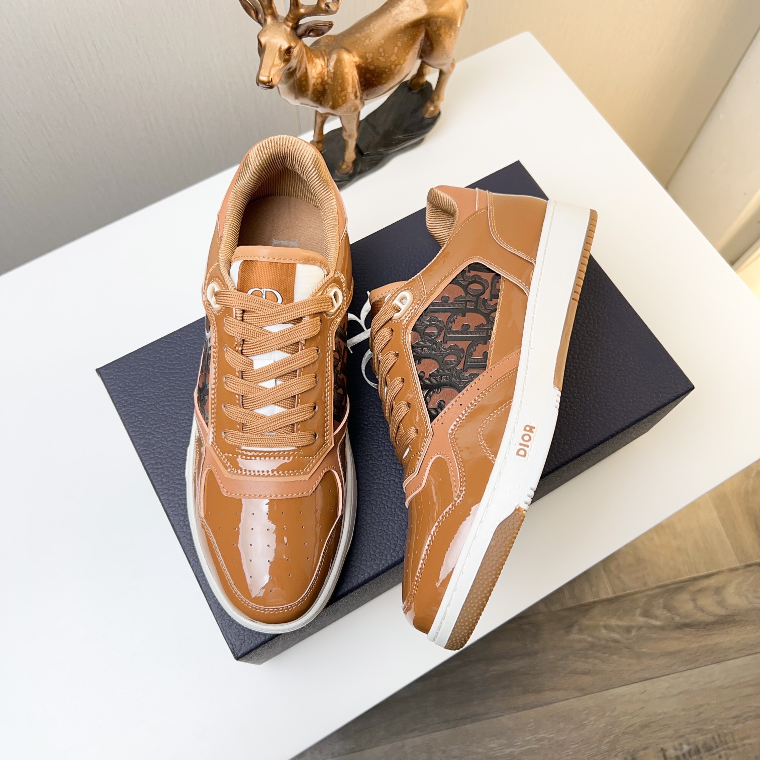 Dior shoe