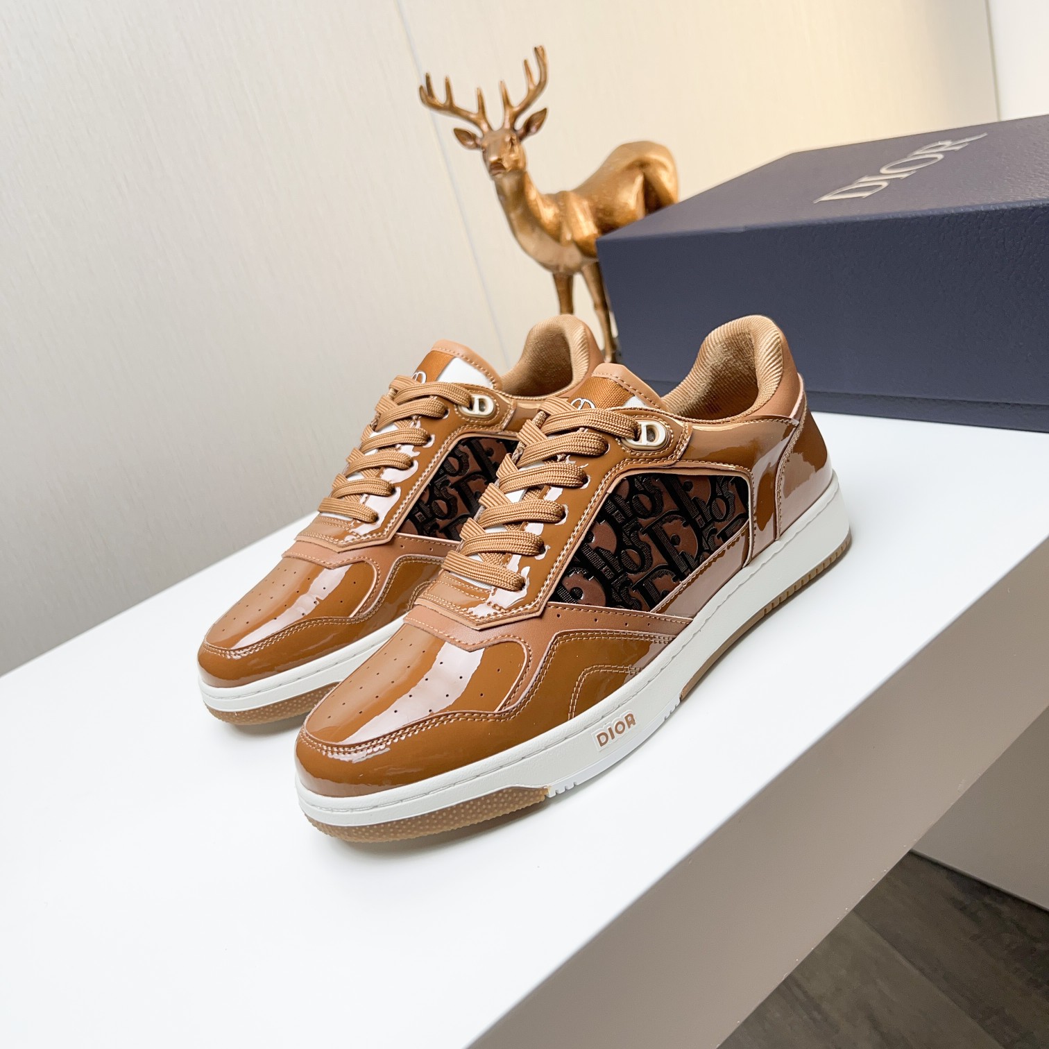 Dior shoe