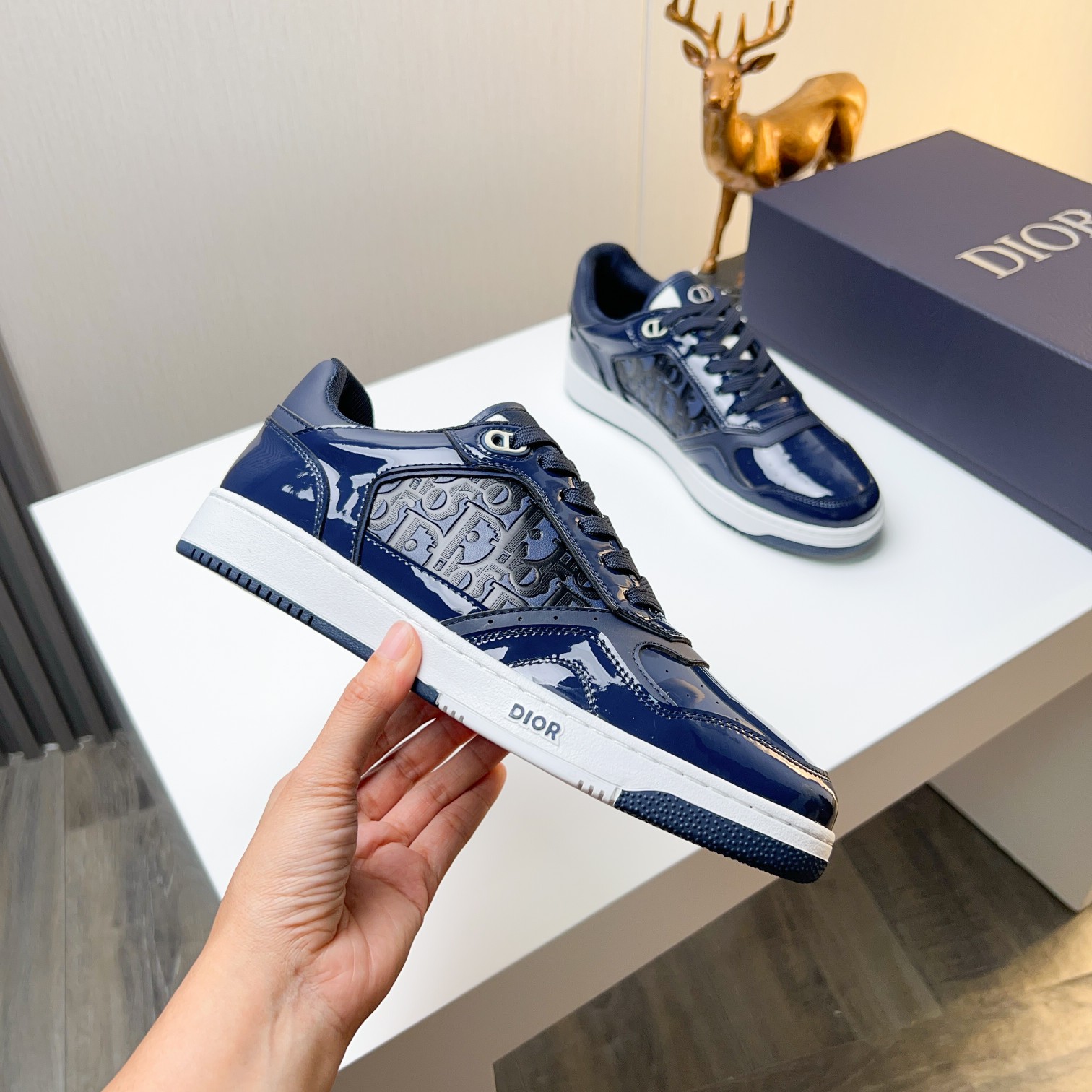 Dior shoe