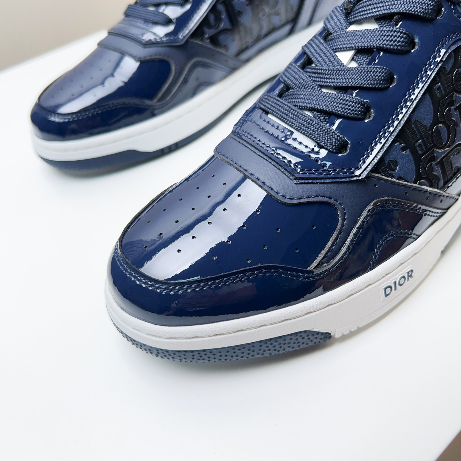 Dior shoe