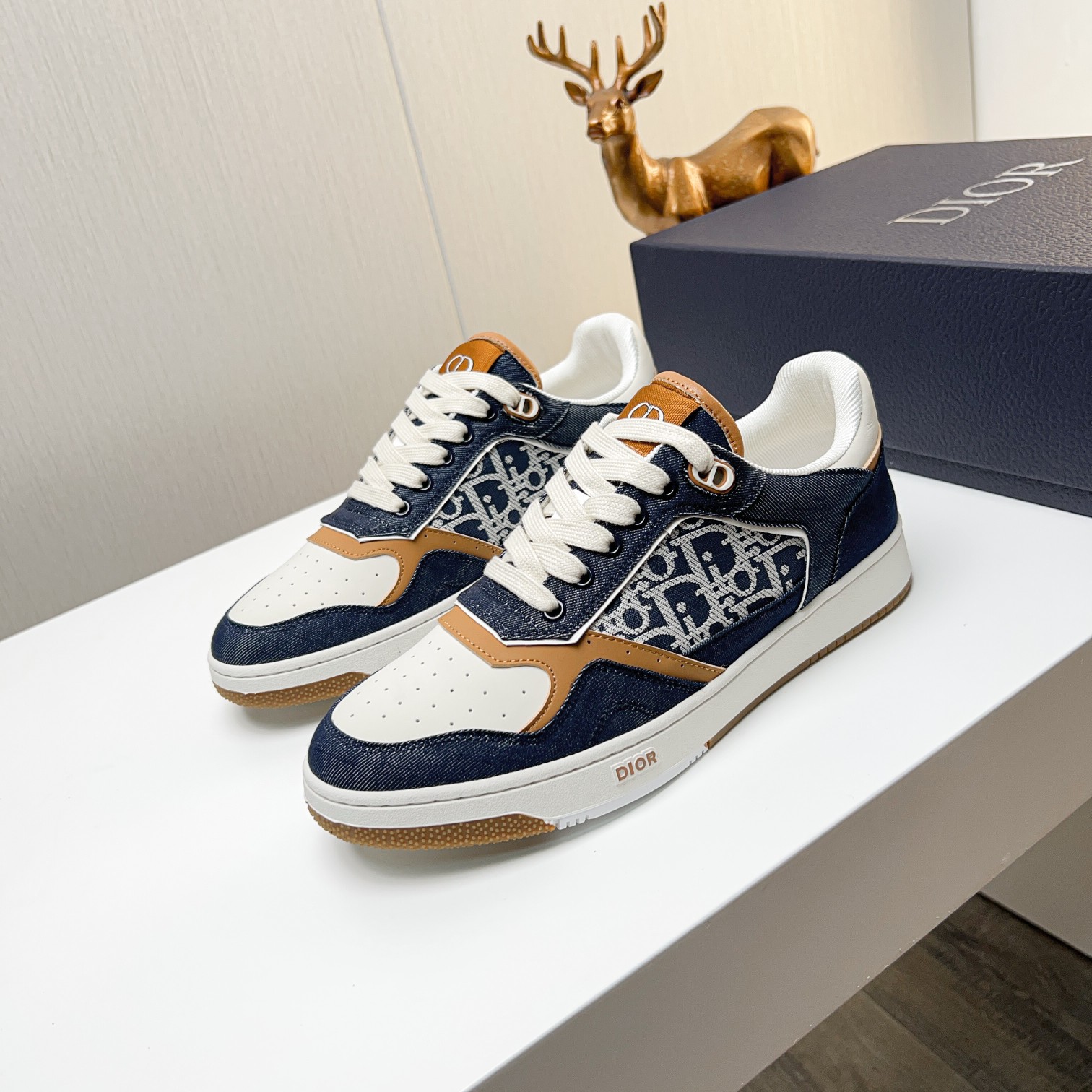 Dior shoe