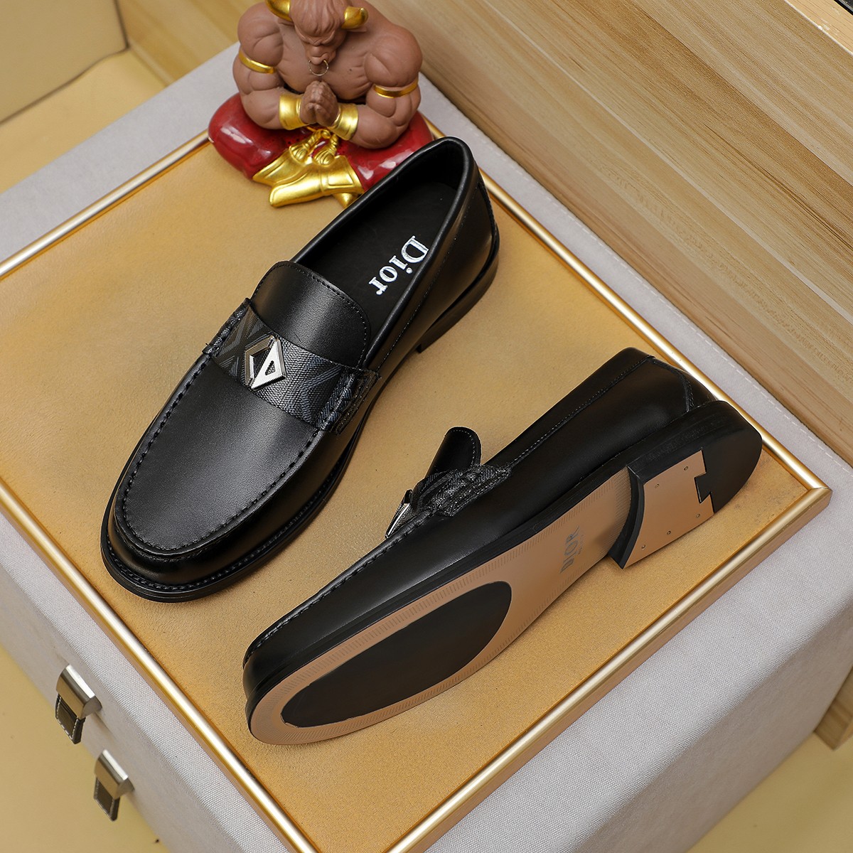 Dior shoe