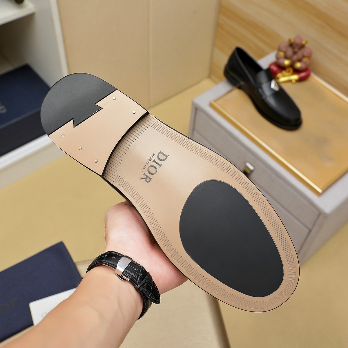 Dior shoe