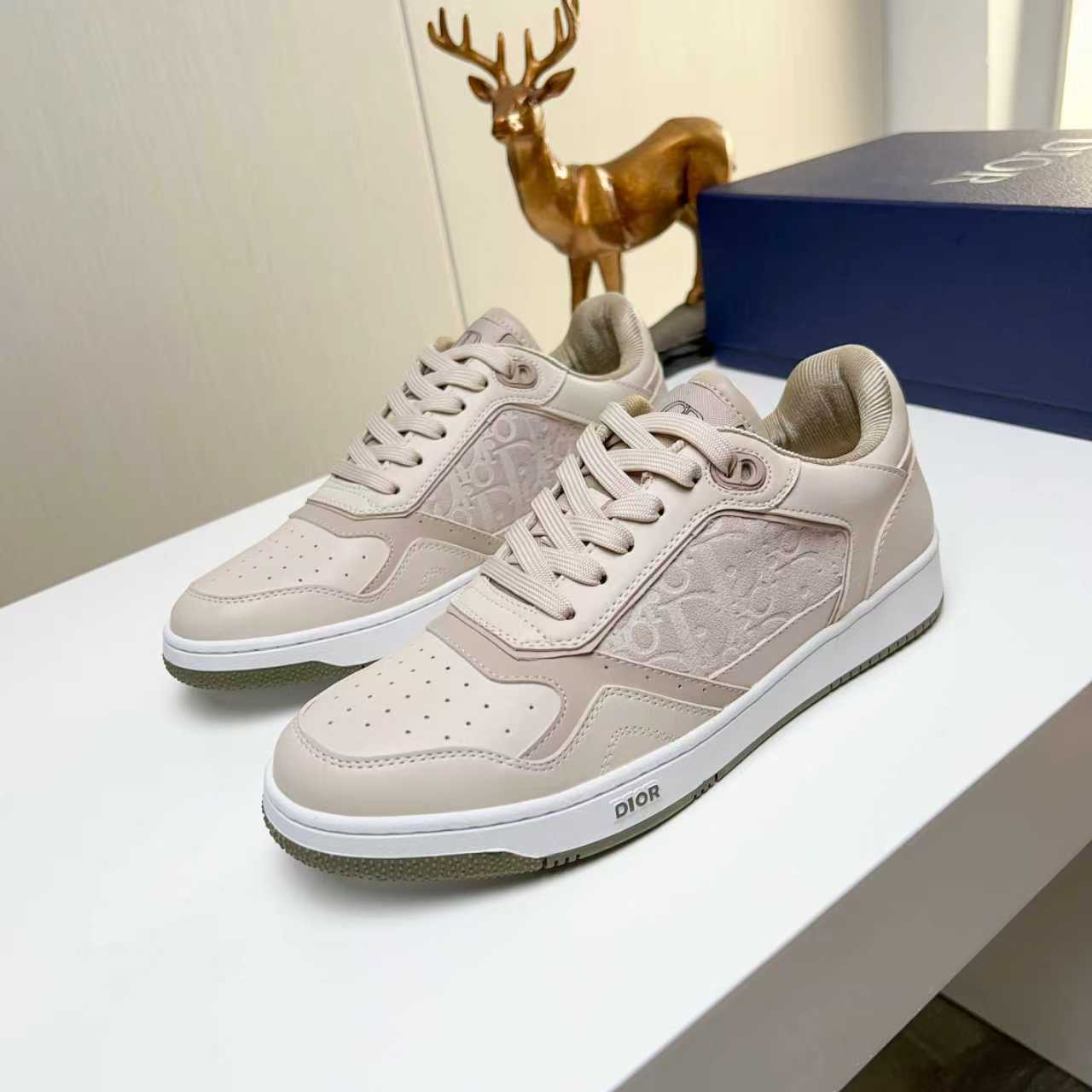 Dior shoe