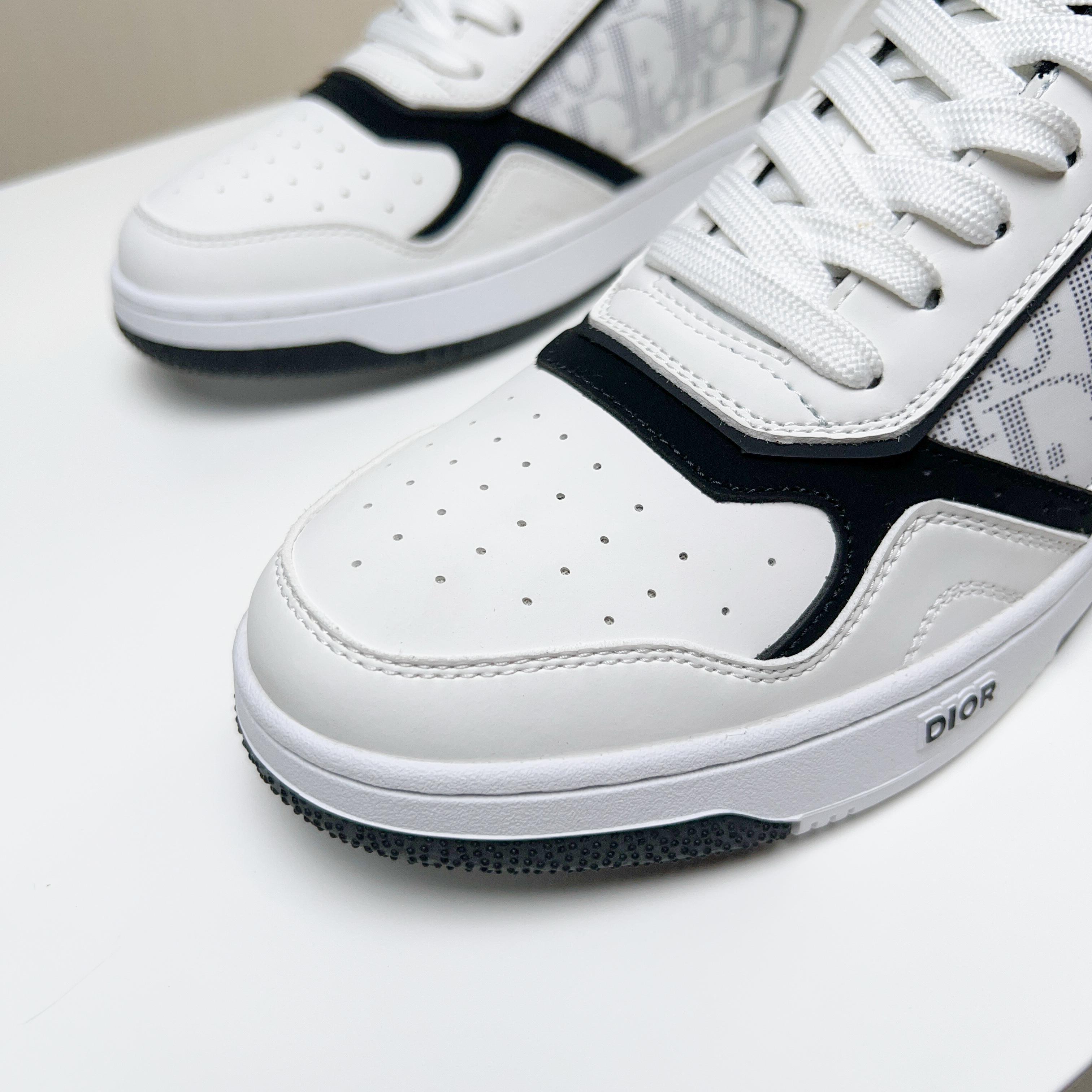 Dior shoe
