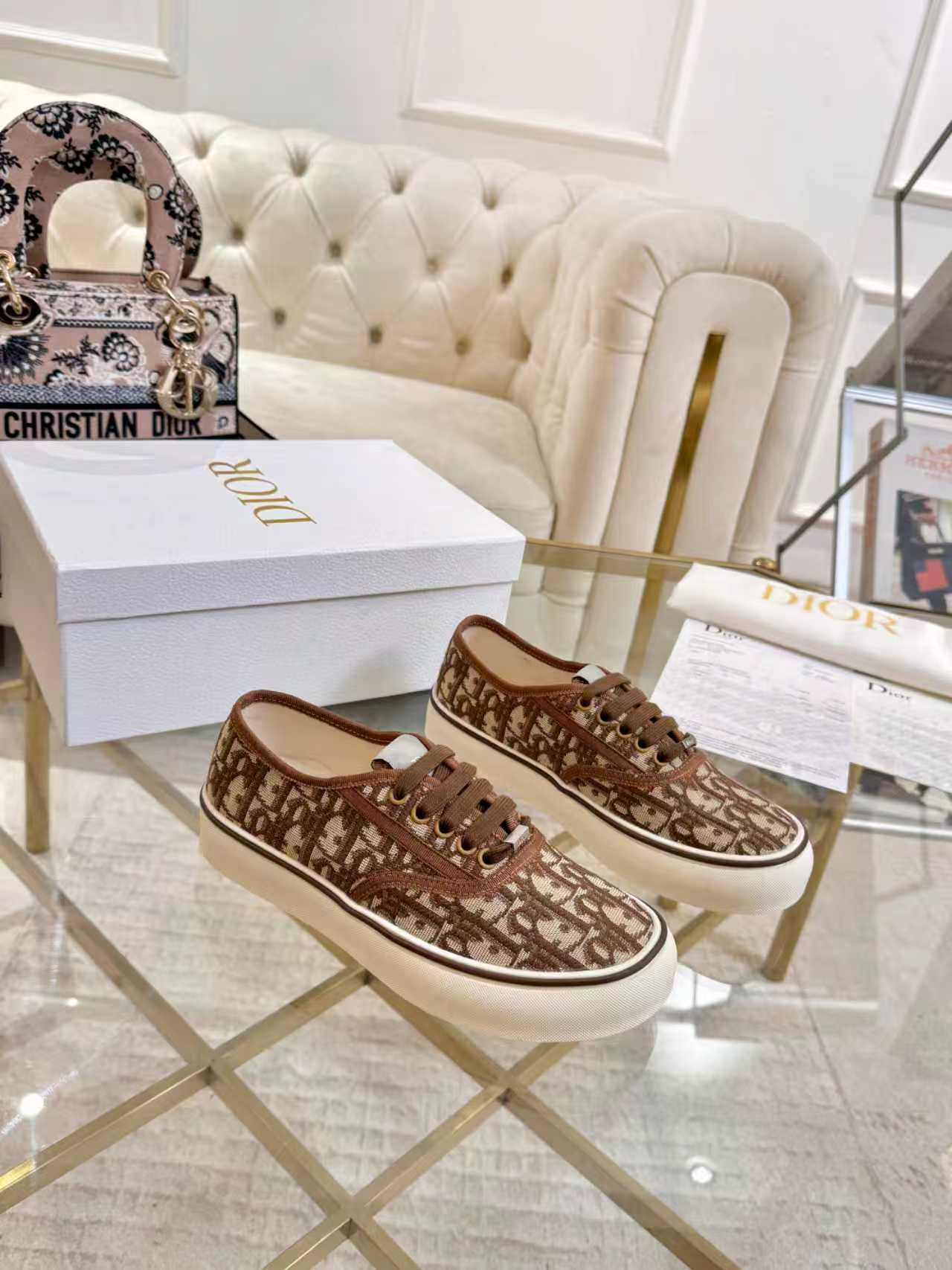 Dior shoe