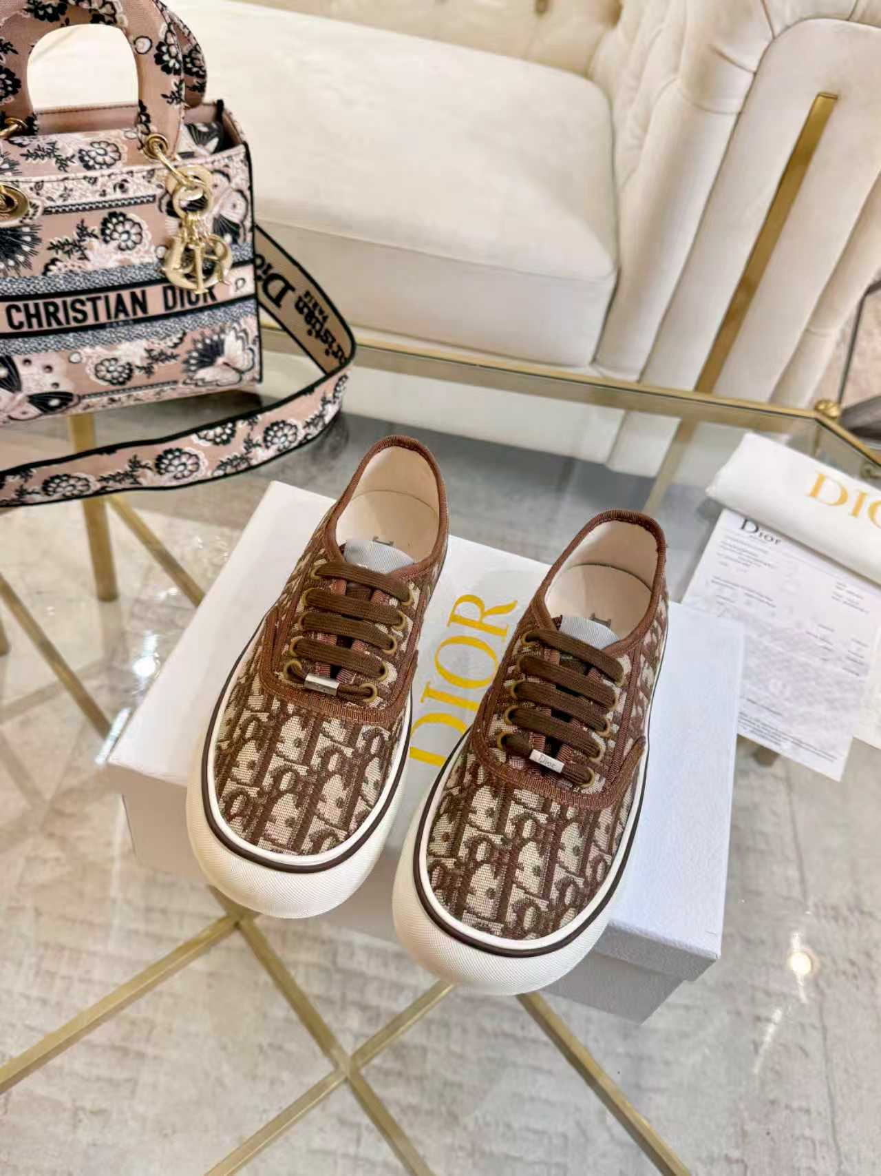 Dior shoe