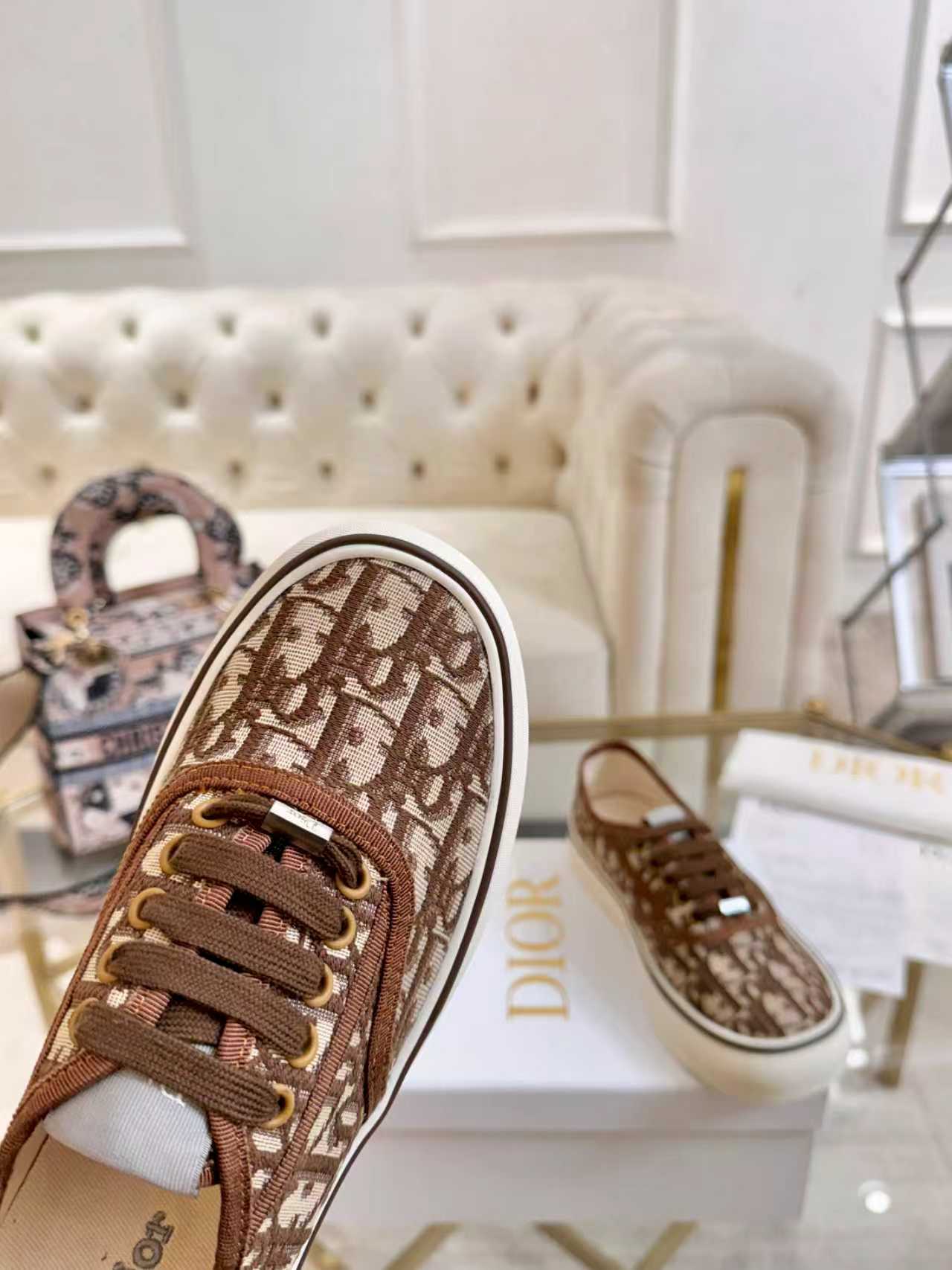 Dior shoe