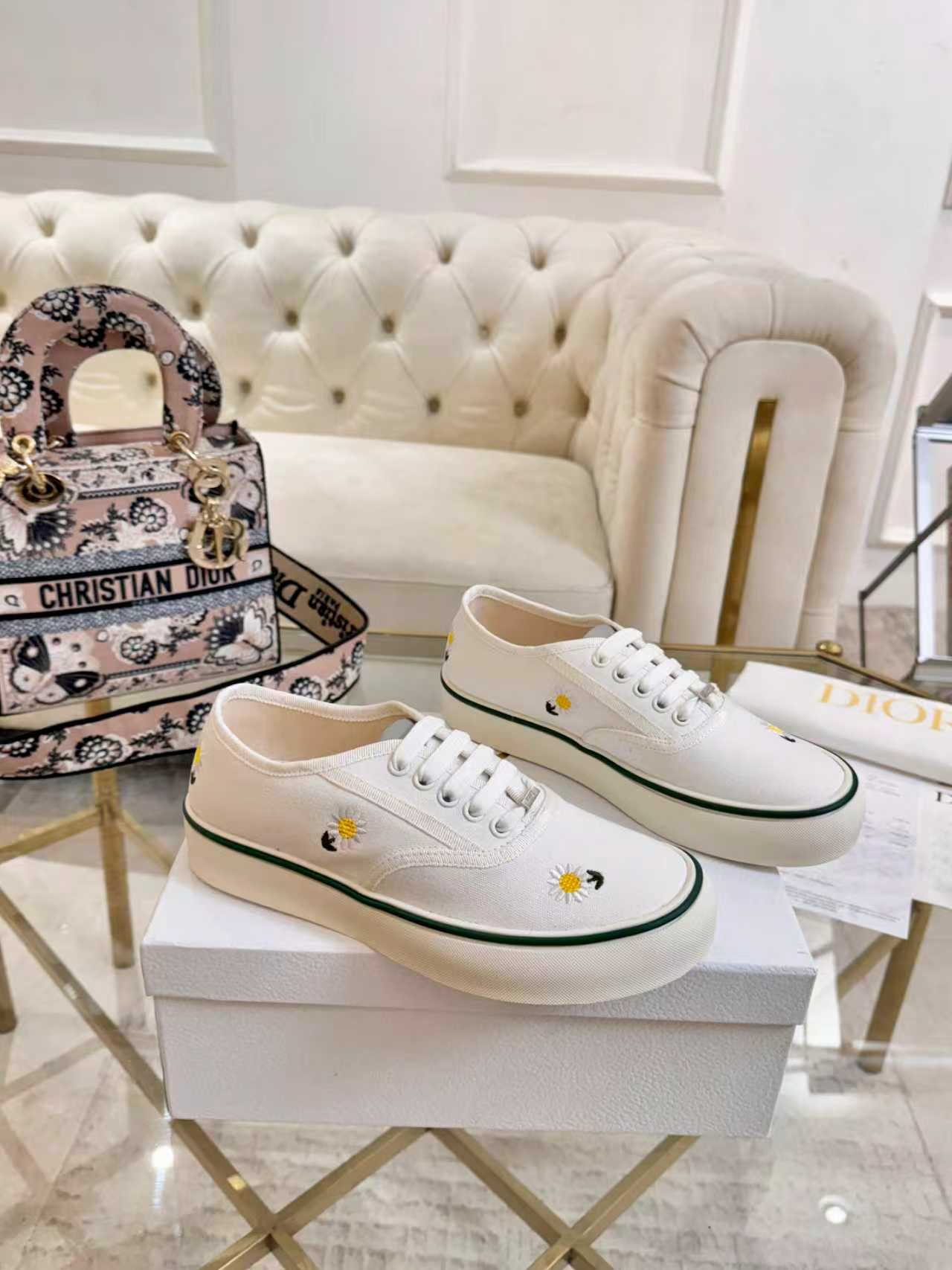 Dior shoe