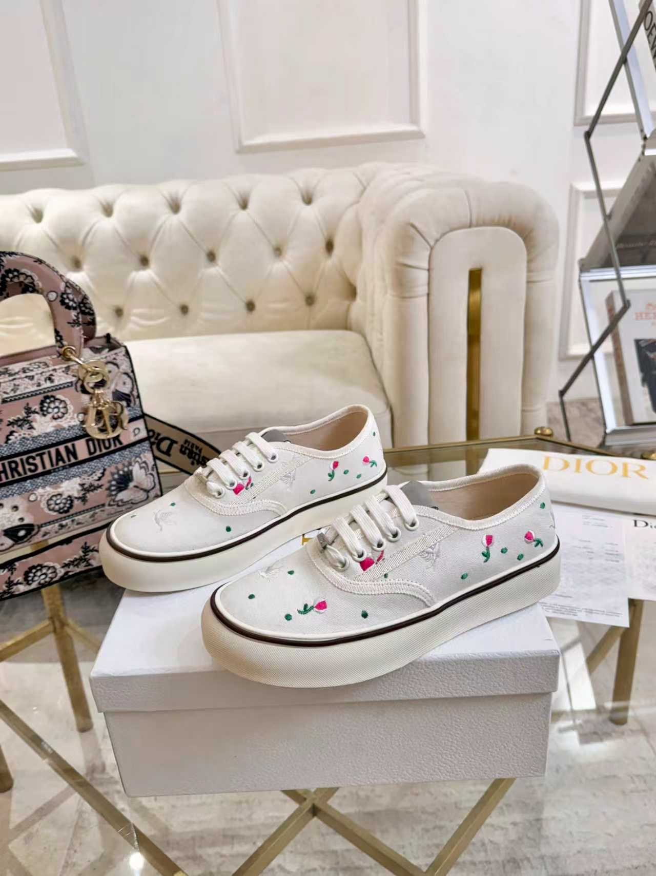 Dior shoe