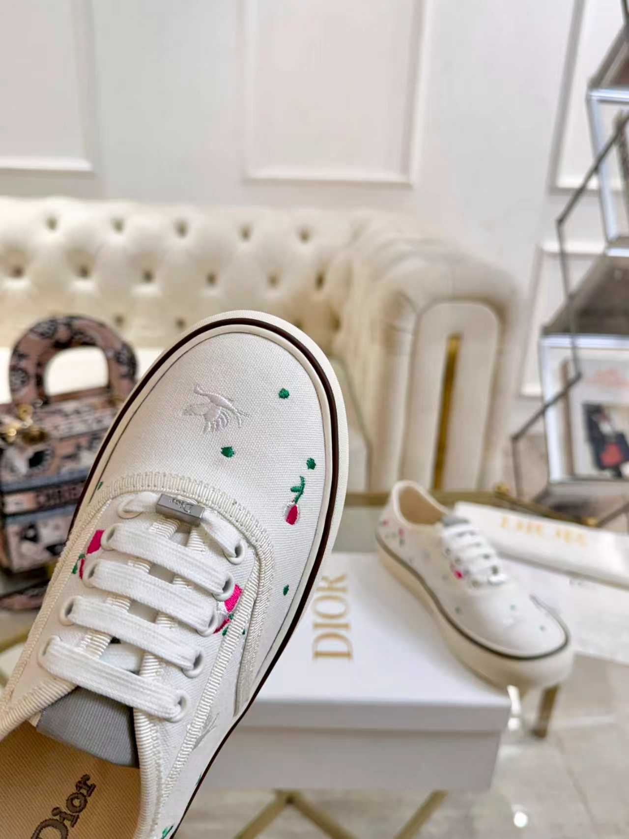 Dior shoe