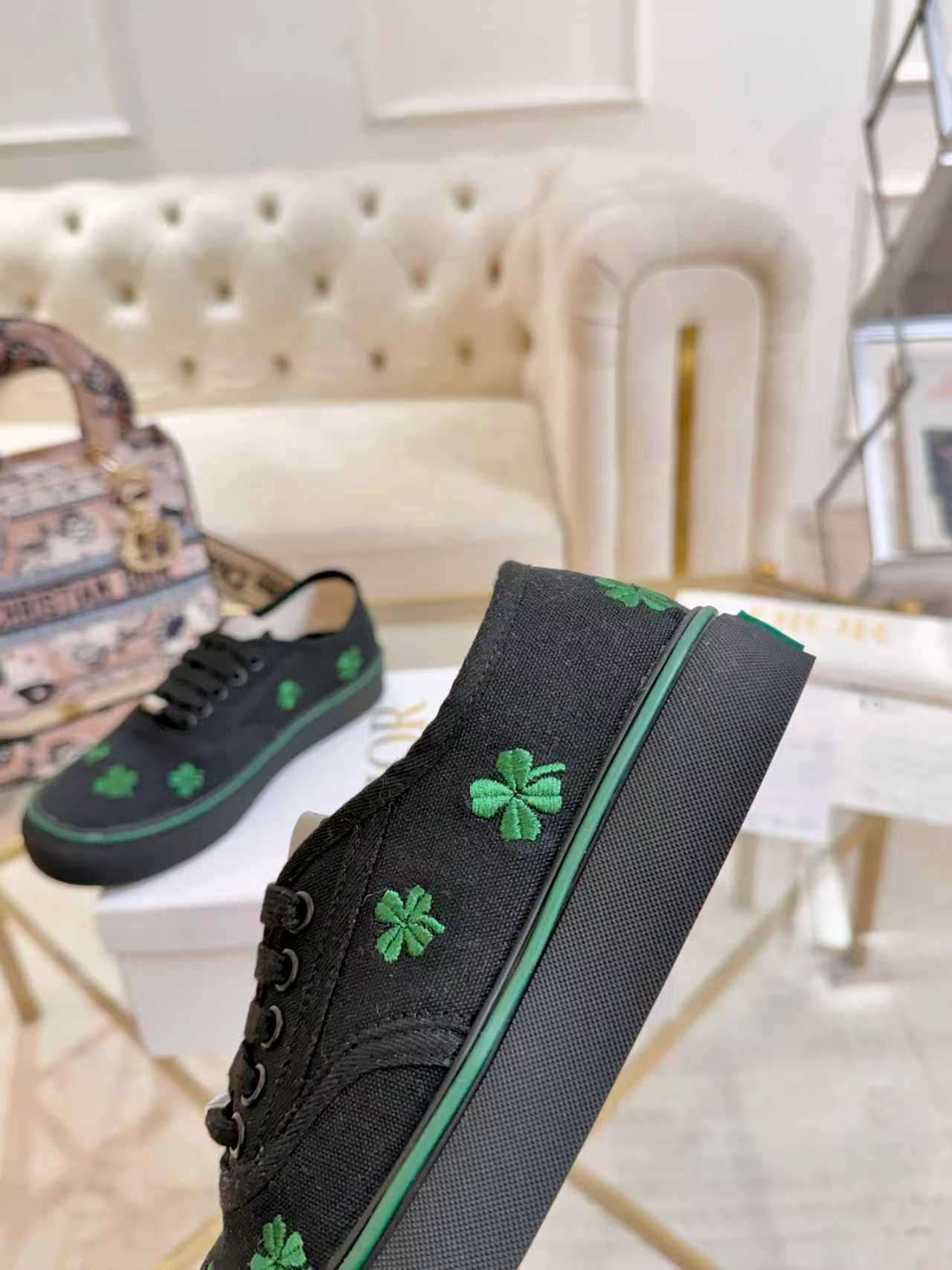 Dior shoe