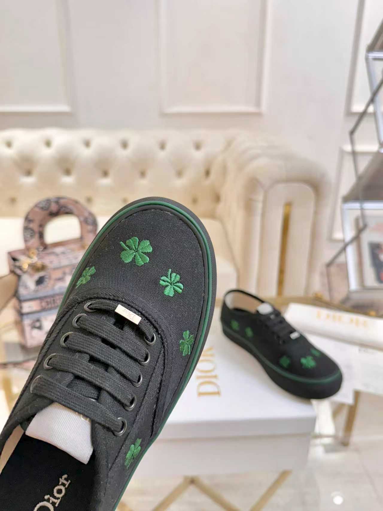 Dior shoe