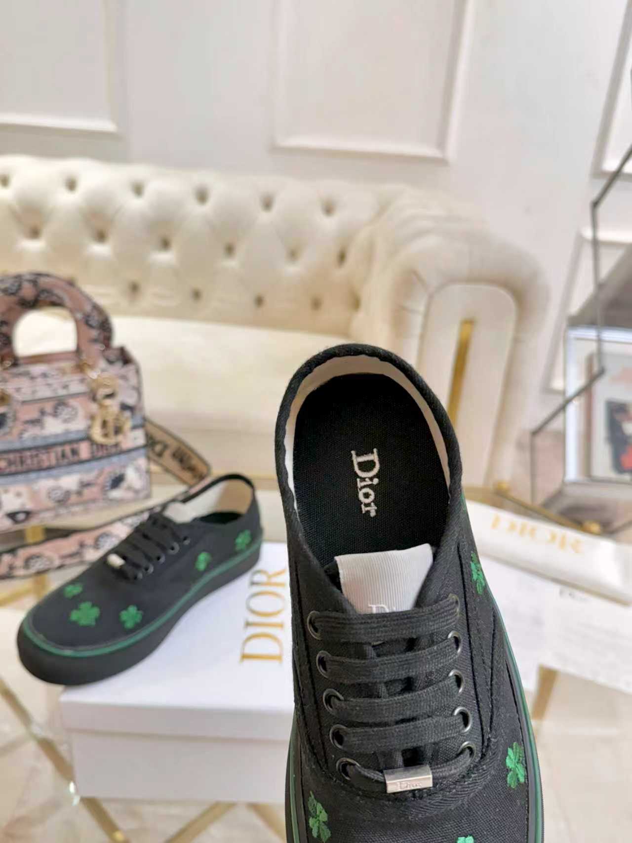 Dior shoe