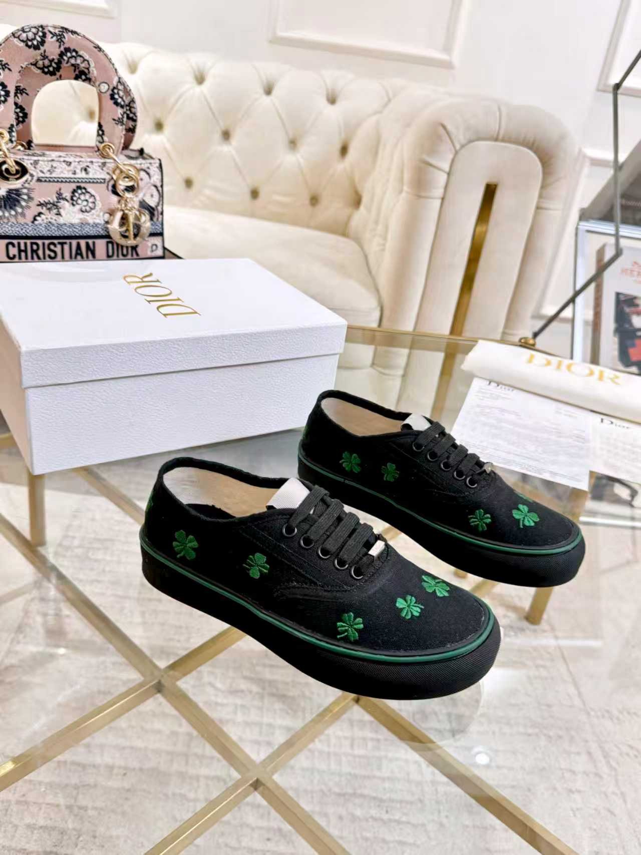 Dior shoe