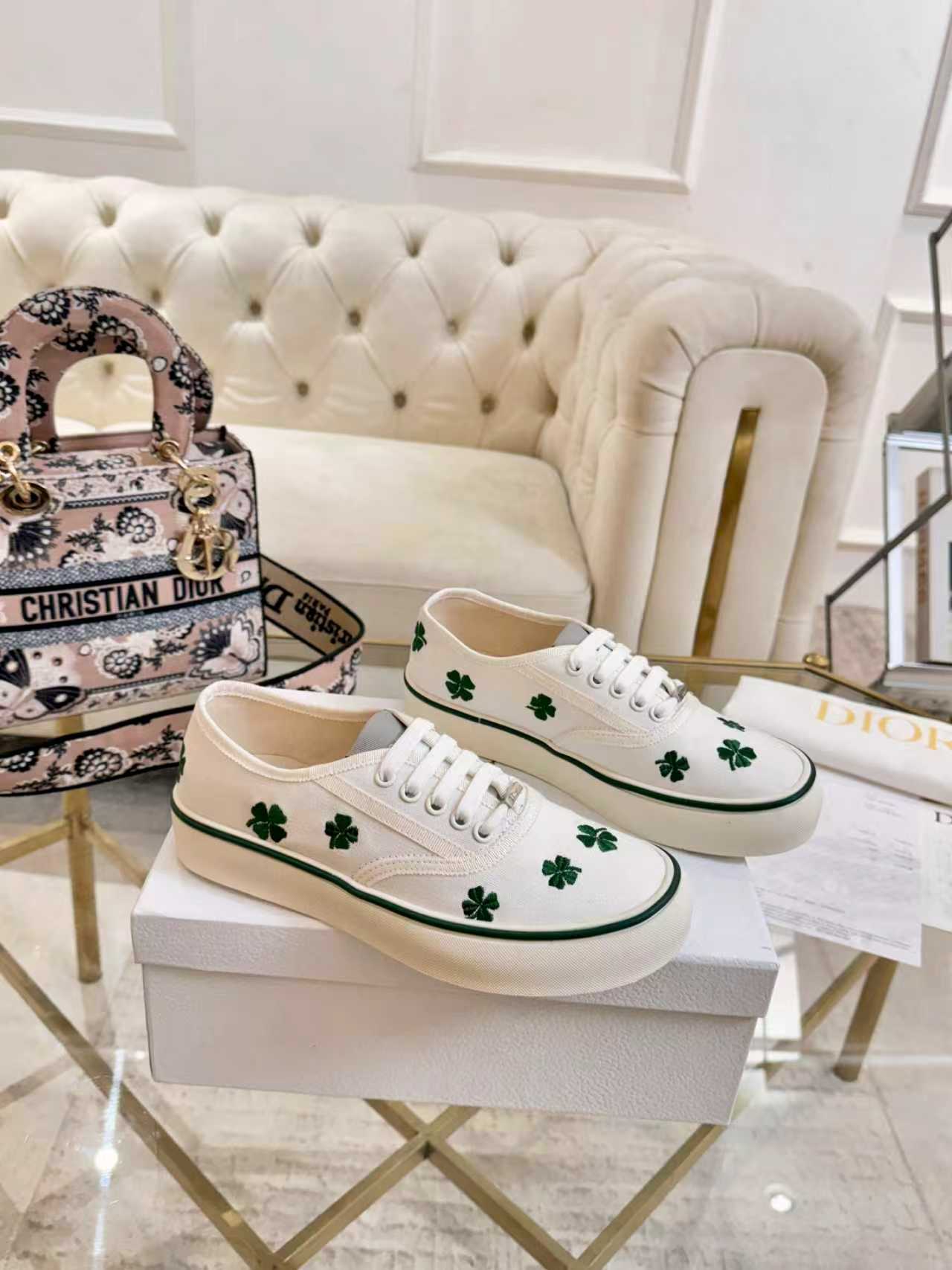 Dior shoe
