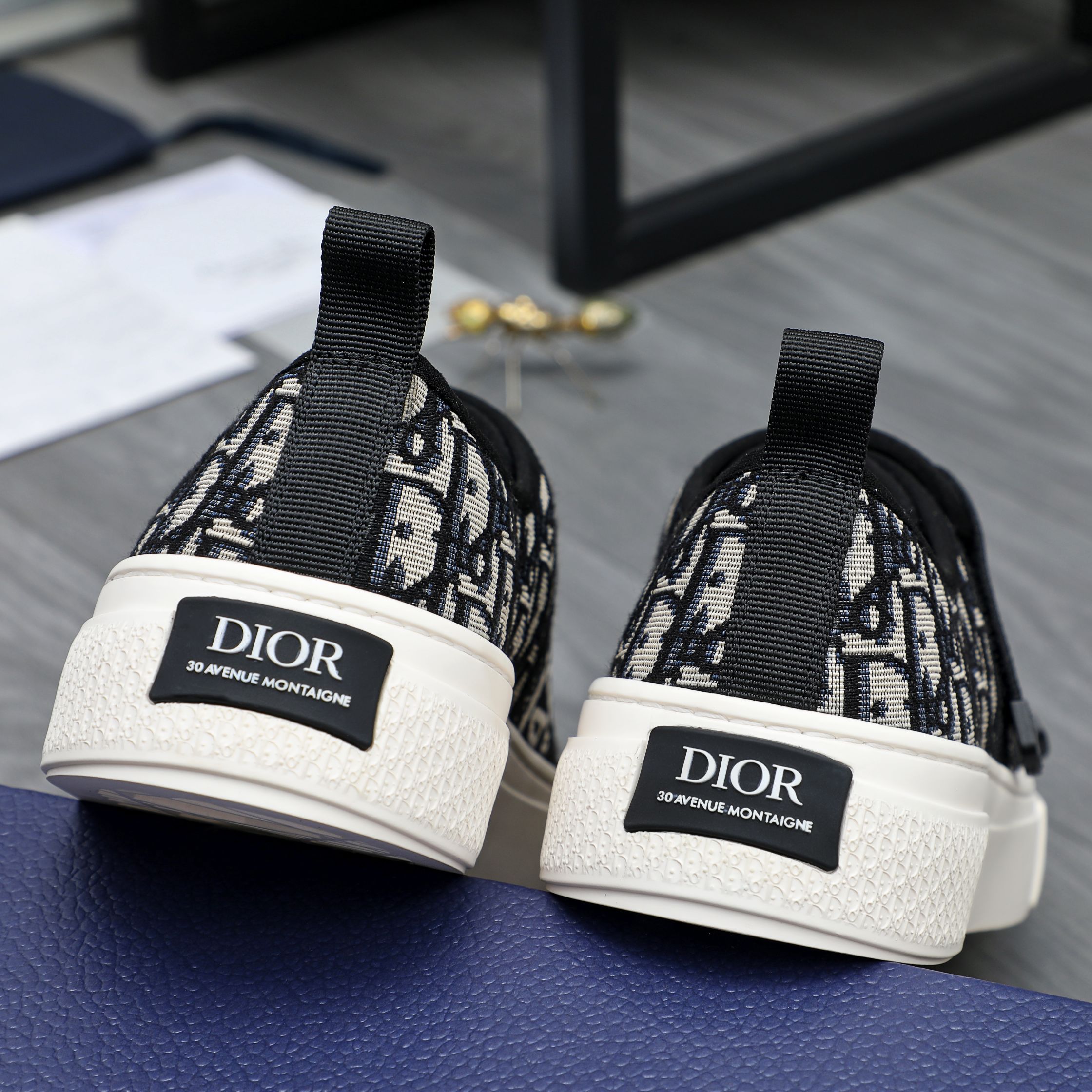 Dior