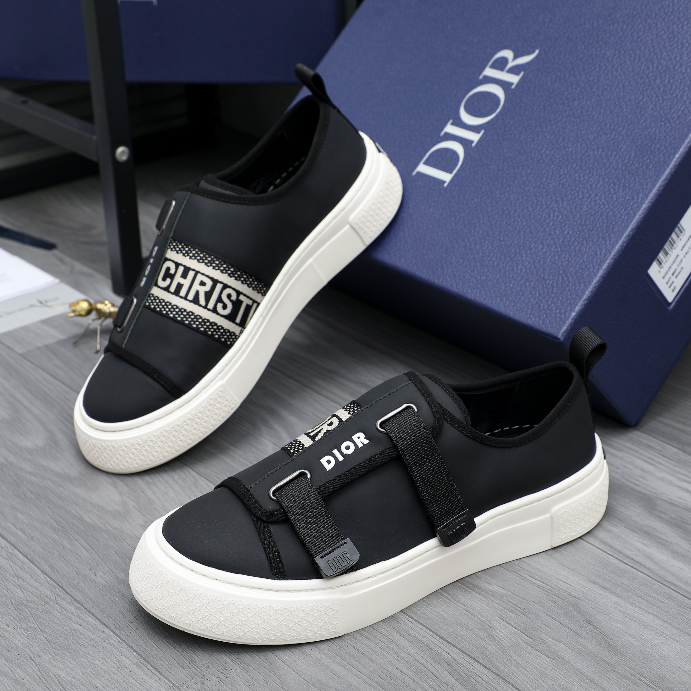 Dior