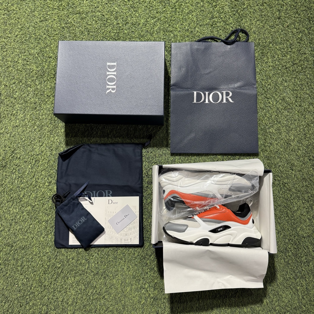 Dior