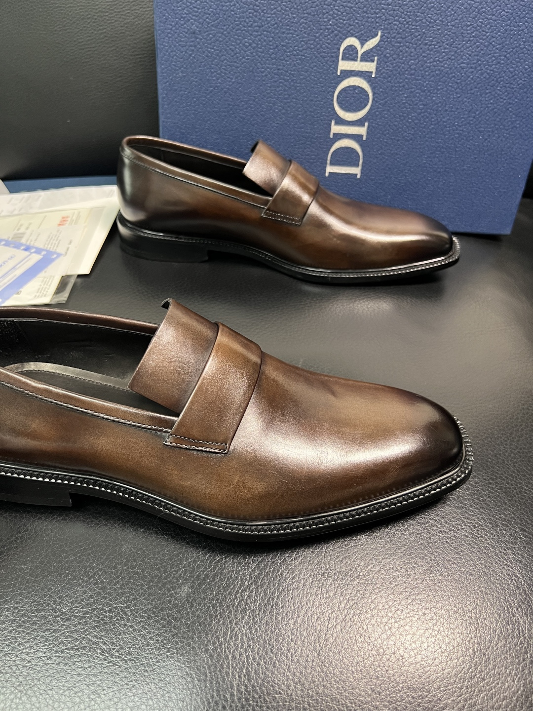 Dior