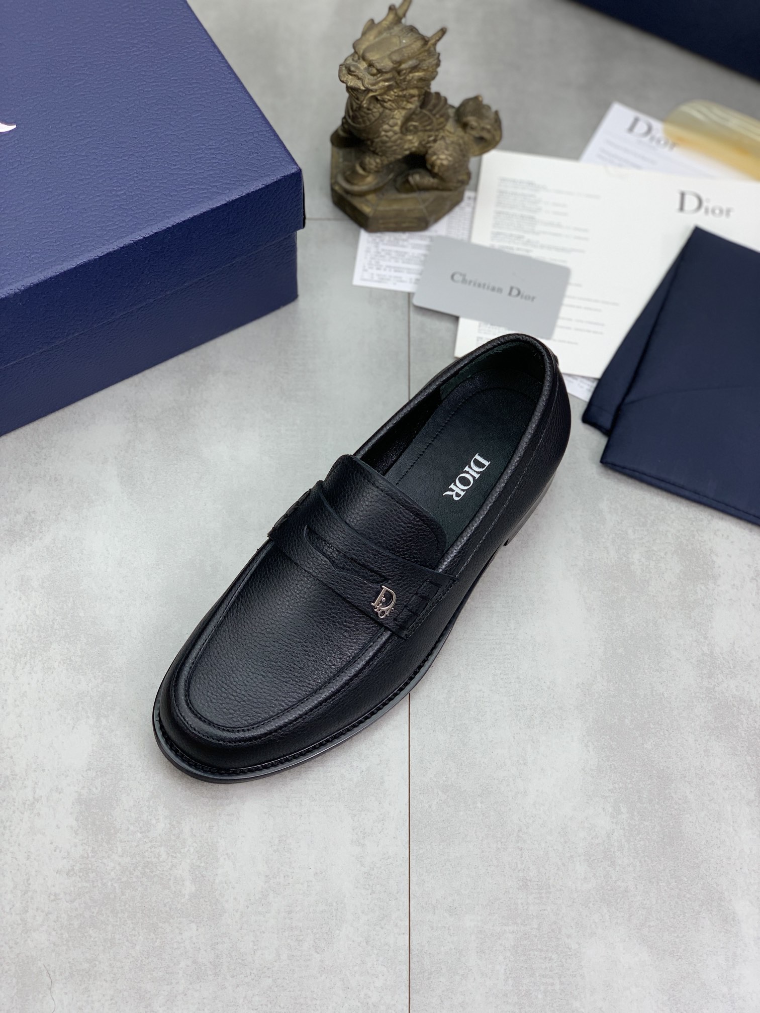 Dior shoe