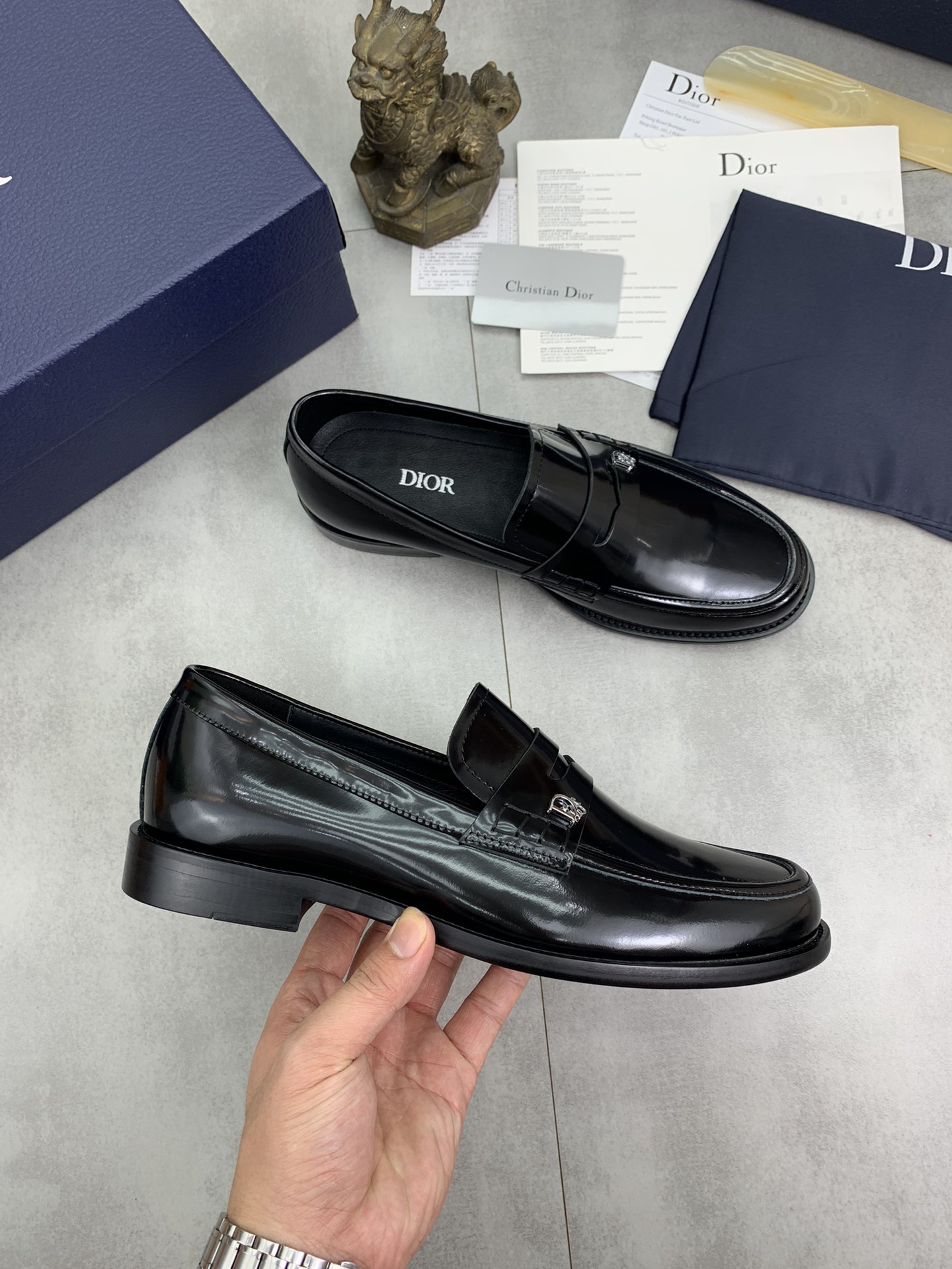 Dior shoe