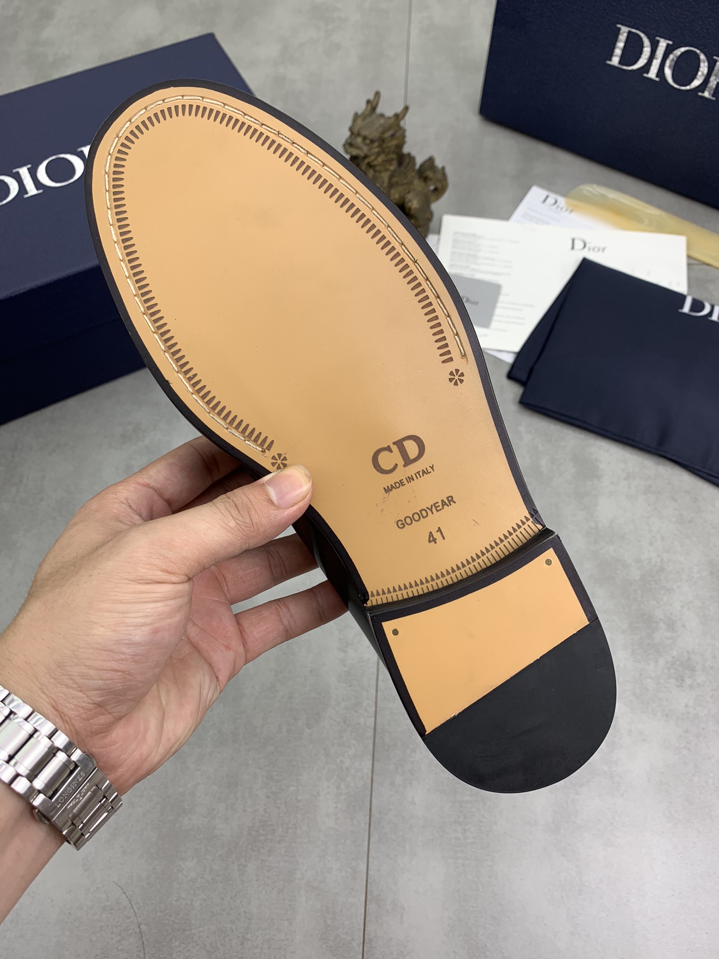 Dior shoe
