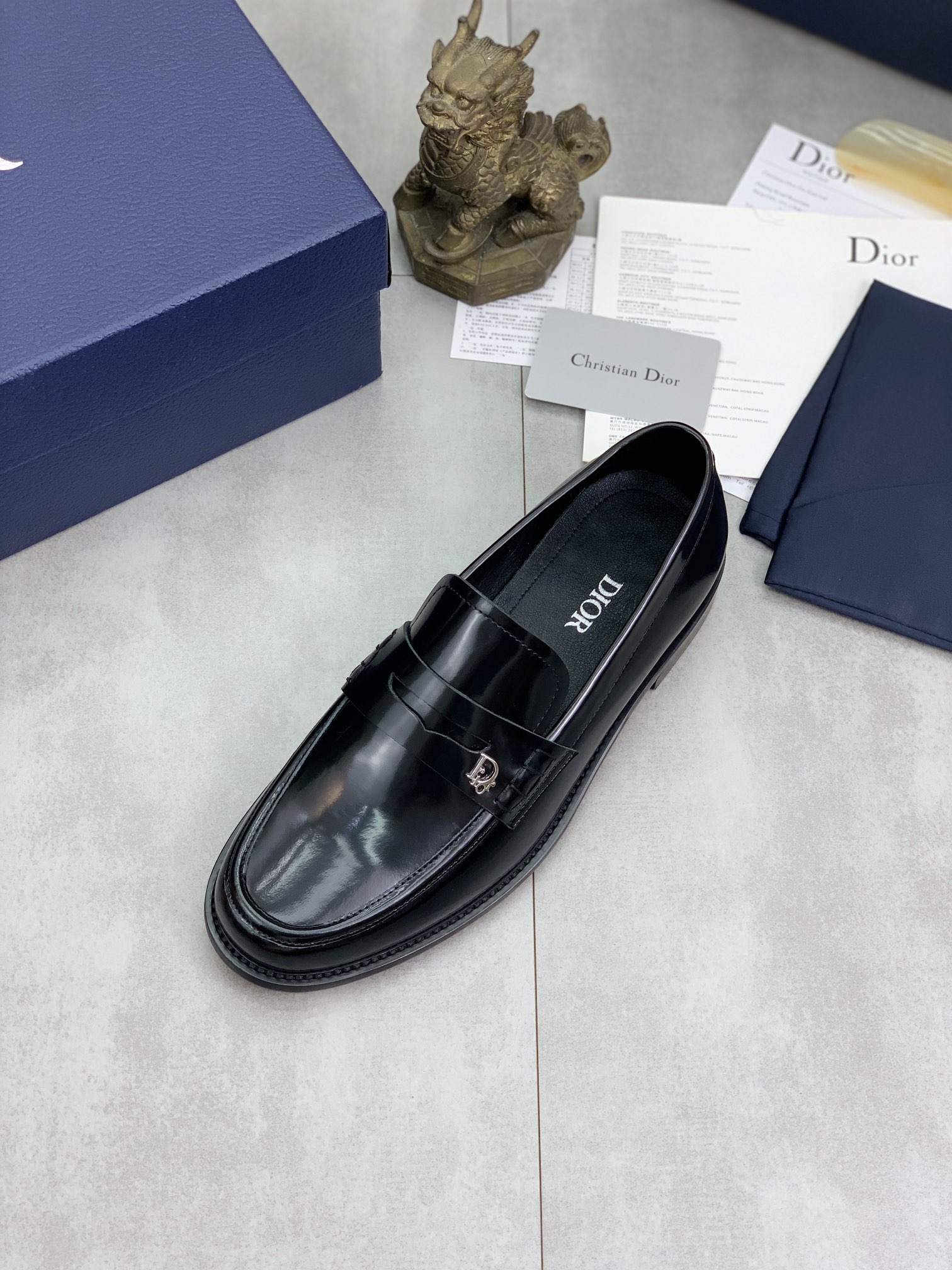 Dior shoe