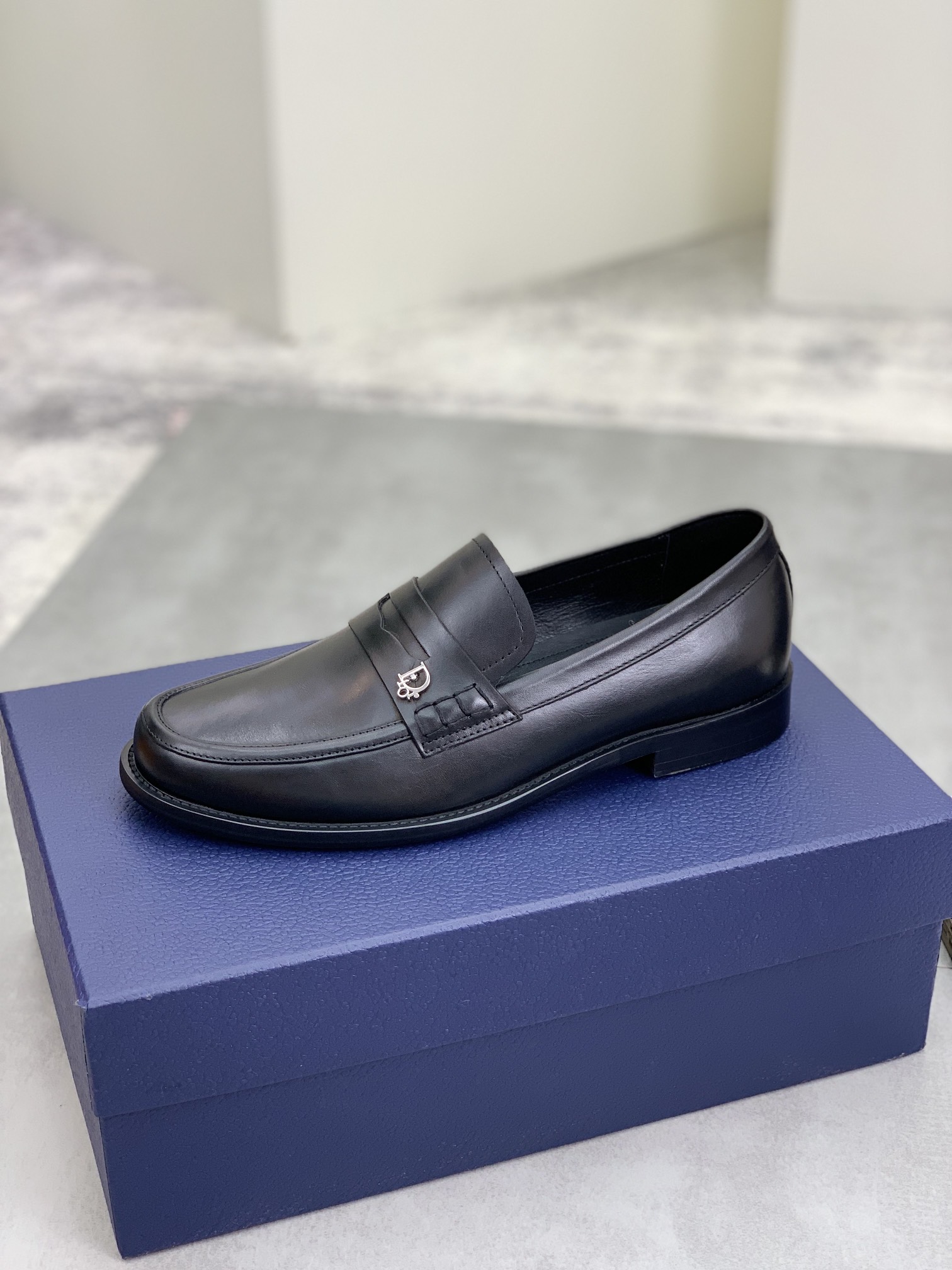 Dior shoe